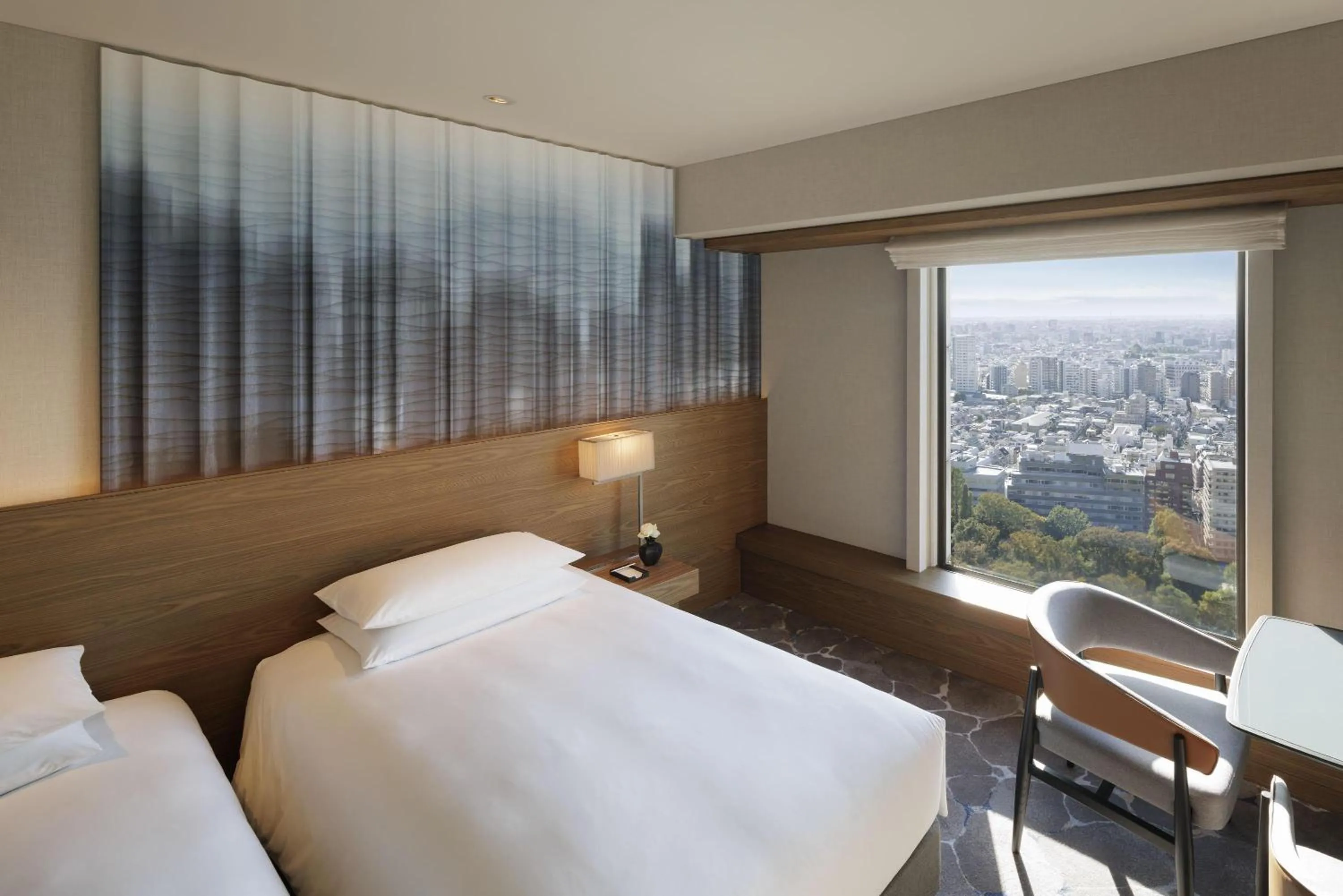 Bedroom, Bed in Hyatt Regency Tokyo