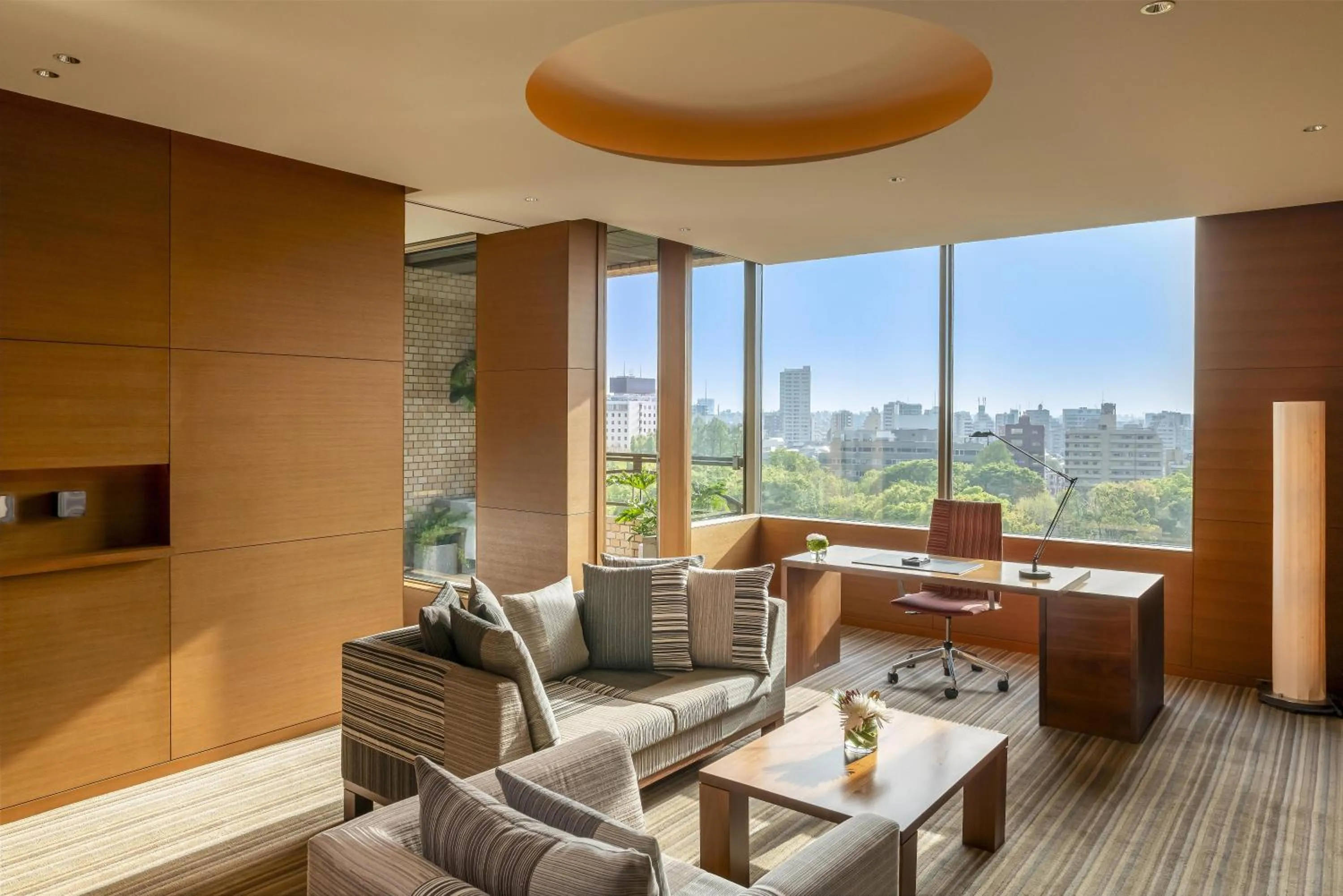 Photo of the whole room in Hyatt Regency Tokyo