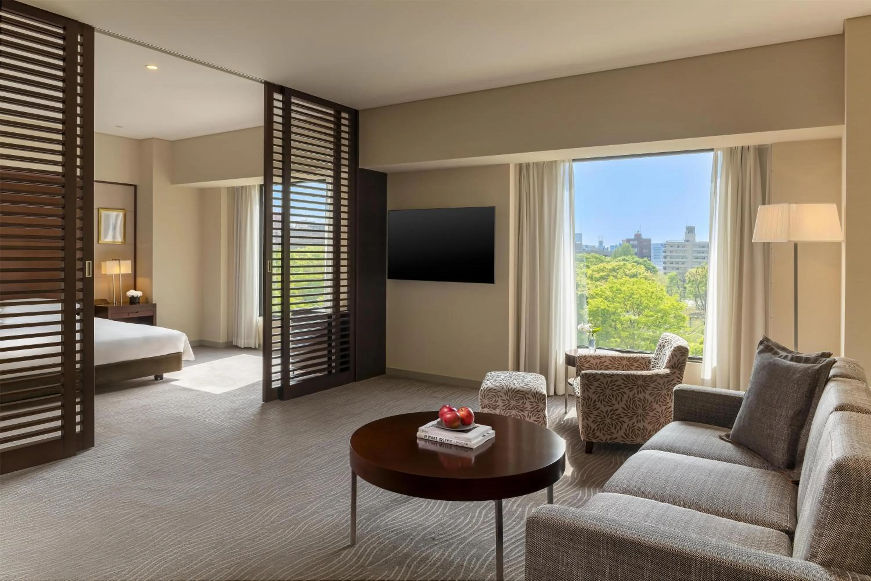 Photo of the whole room in Hyatt Regency Tokyo