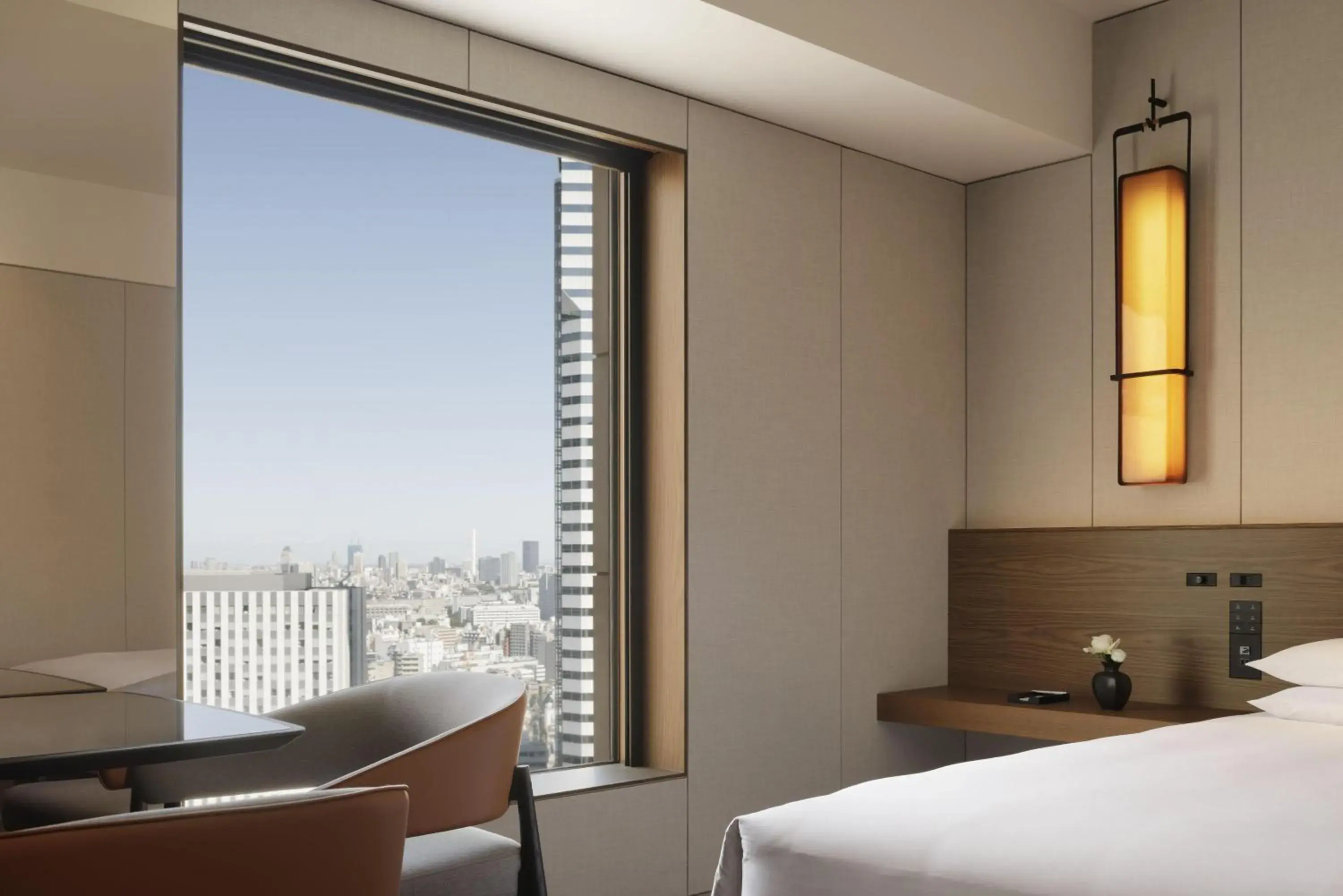 View (from property/room), Bed in Hyatt Regency Tokyo View (from property/room), Bed in Hyatt Regency Tokyo