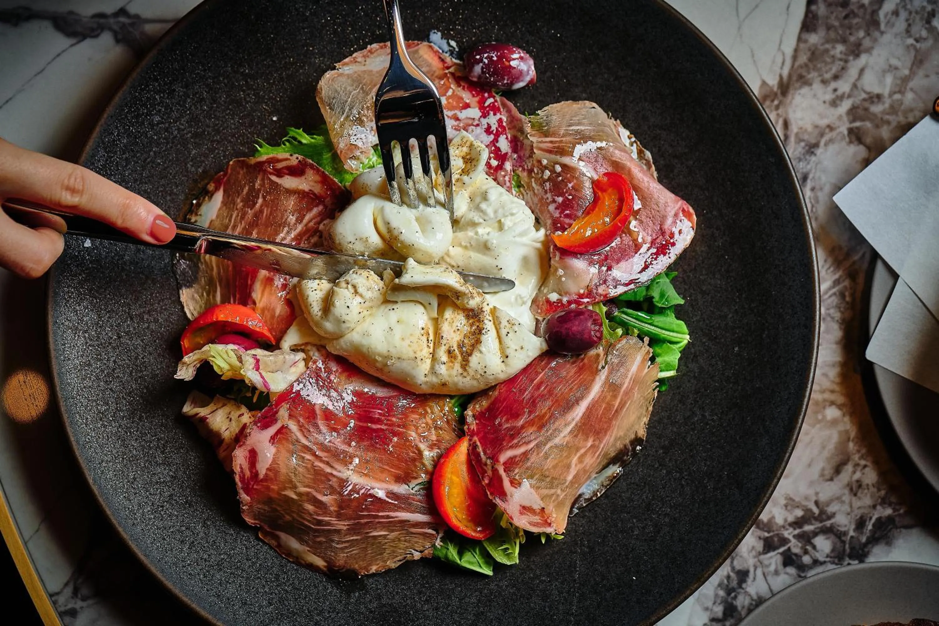 Restaurant/places to eat in Hyatt Regency Tokyo