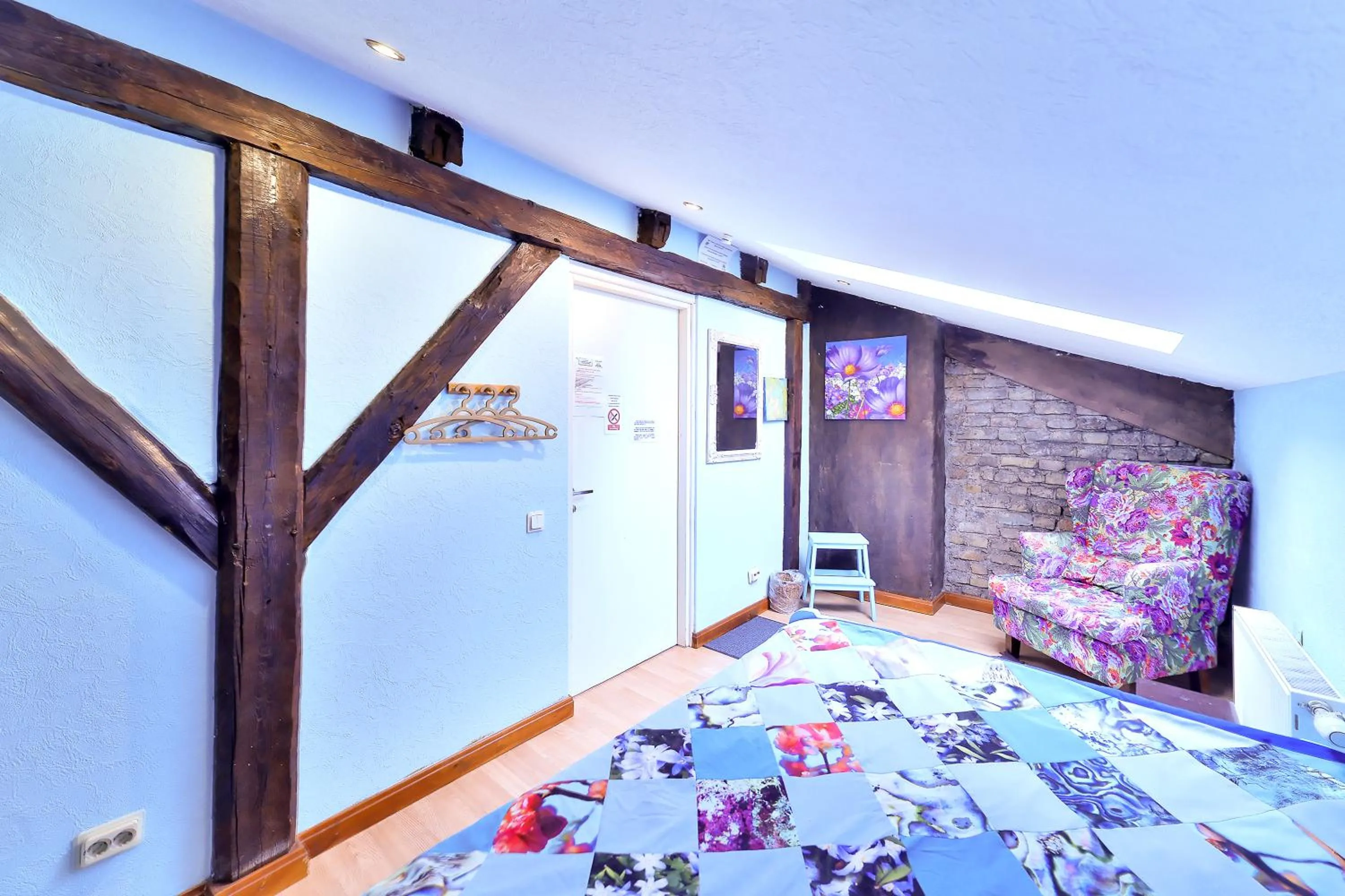 Photo of the whole room, Bed in Central Hostel