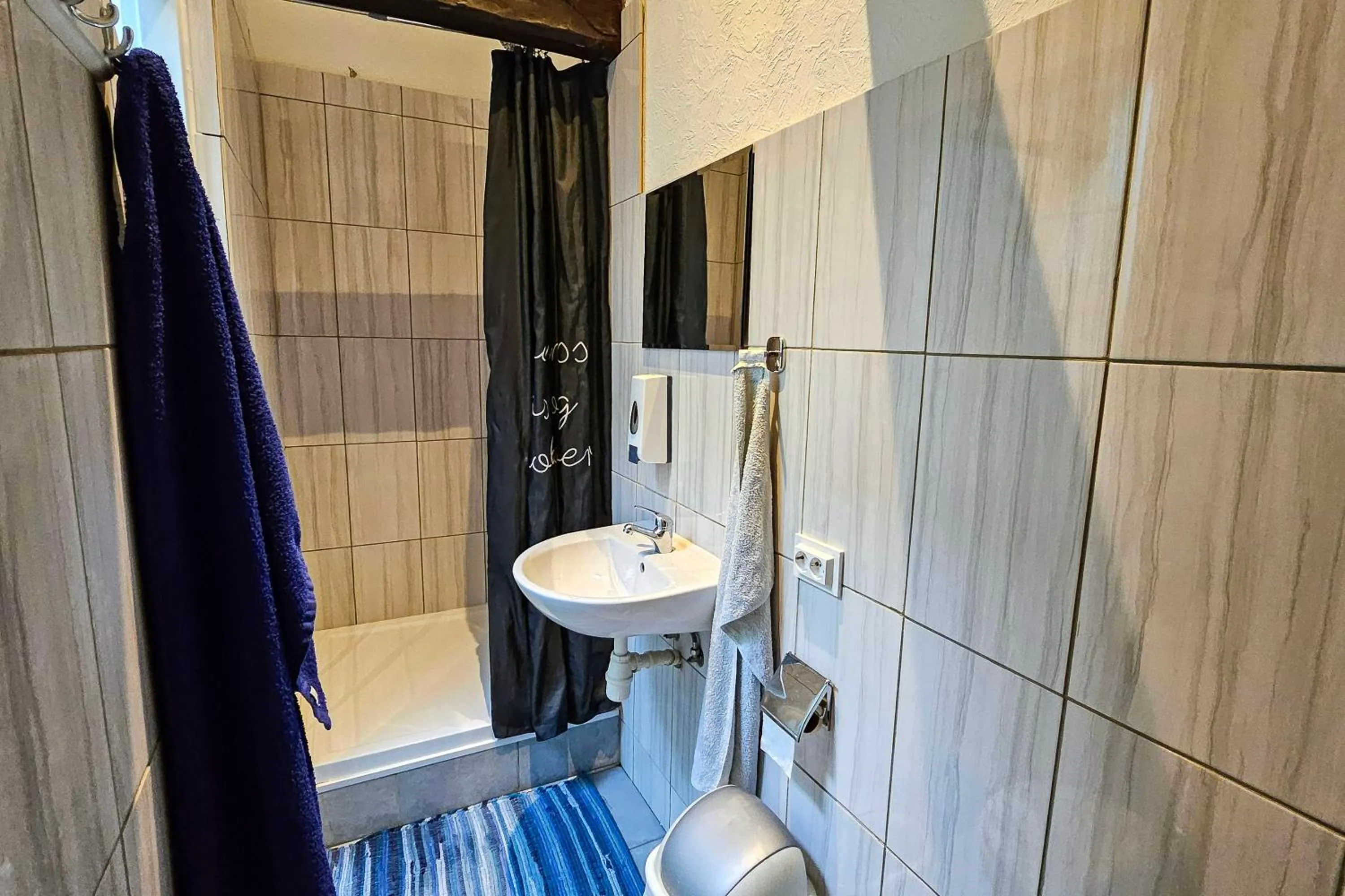 Bathroom in Central Hostel