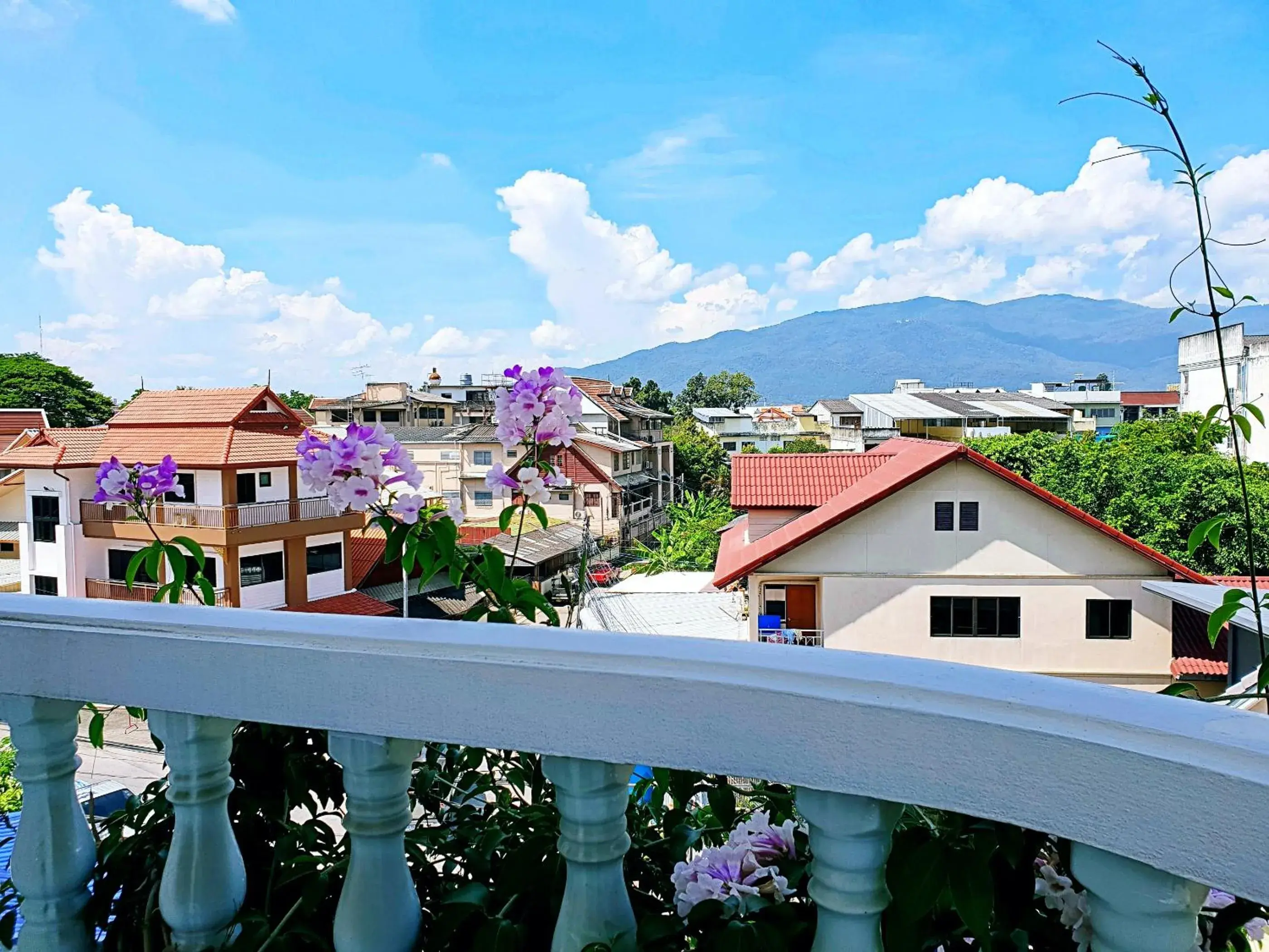 Balcony/Terrace in Bed and Terrace Guesthouse Chiang Mai Balcony/Terrace in Bed and Terrace Guesthouse Chiang Mai