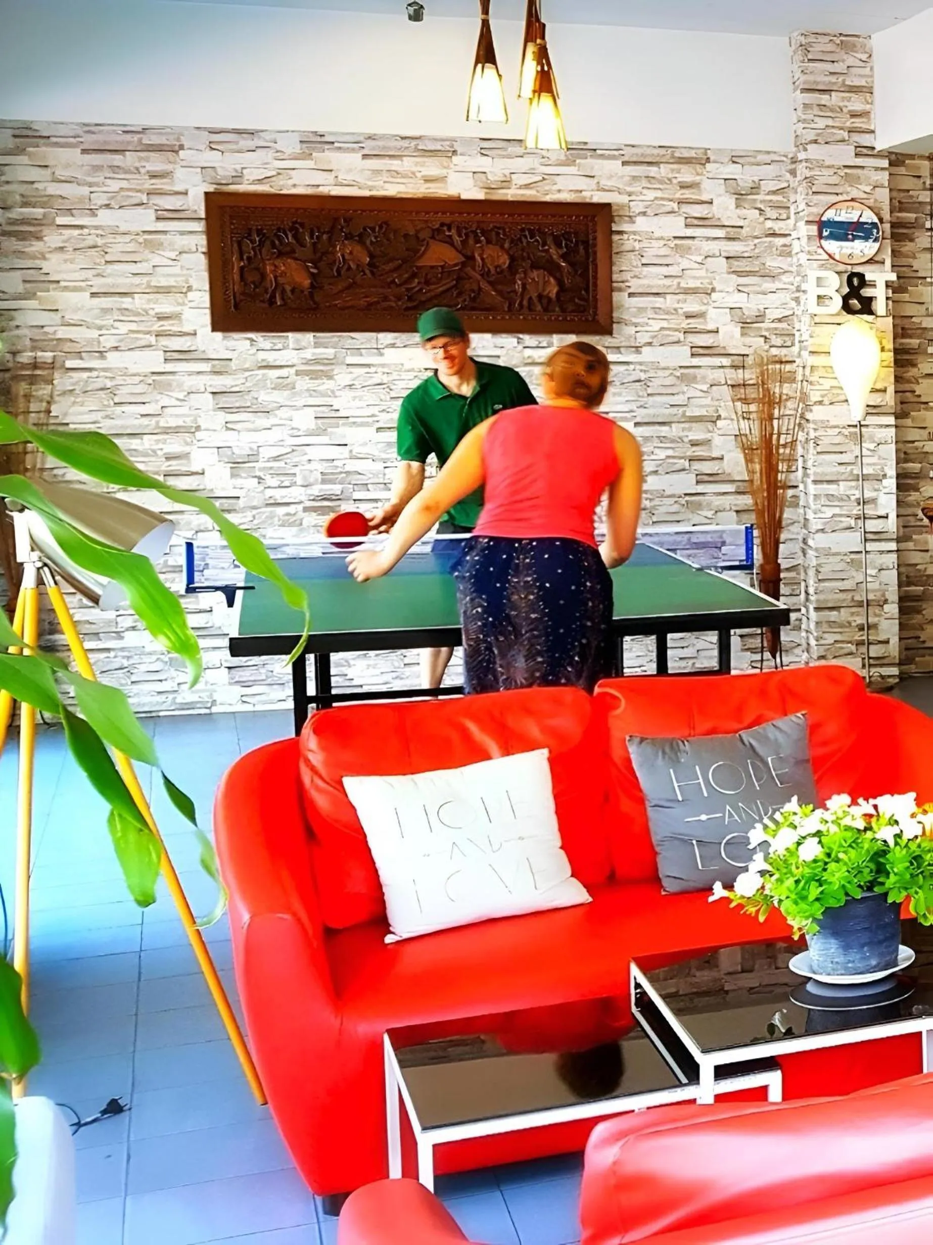 Table tennis in Bed and Terrace Guesthouse Chiang Mai
