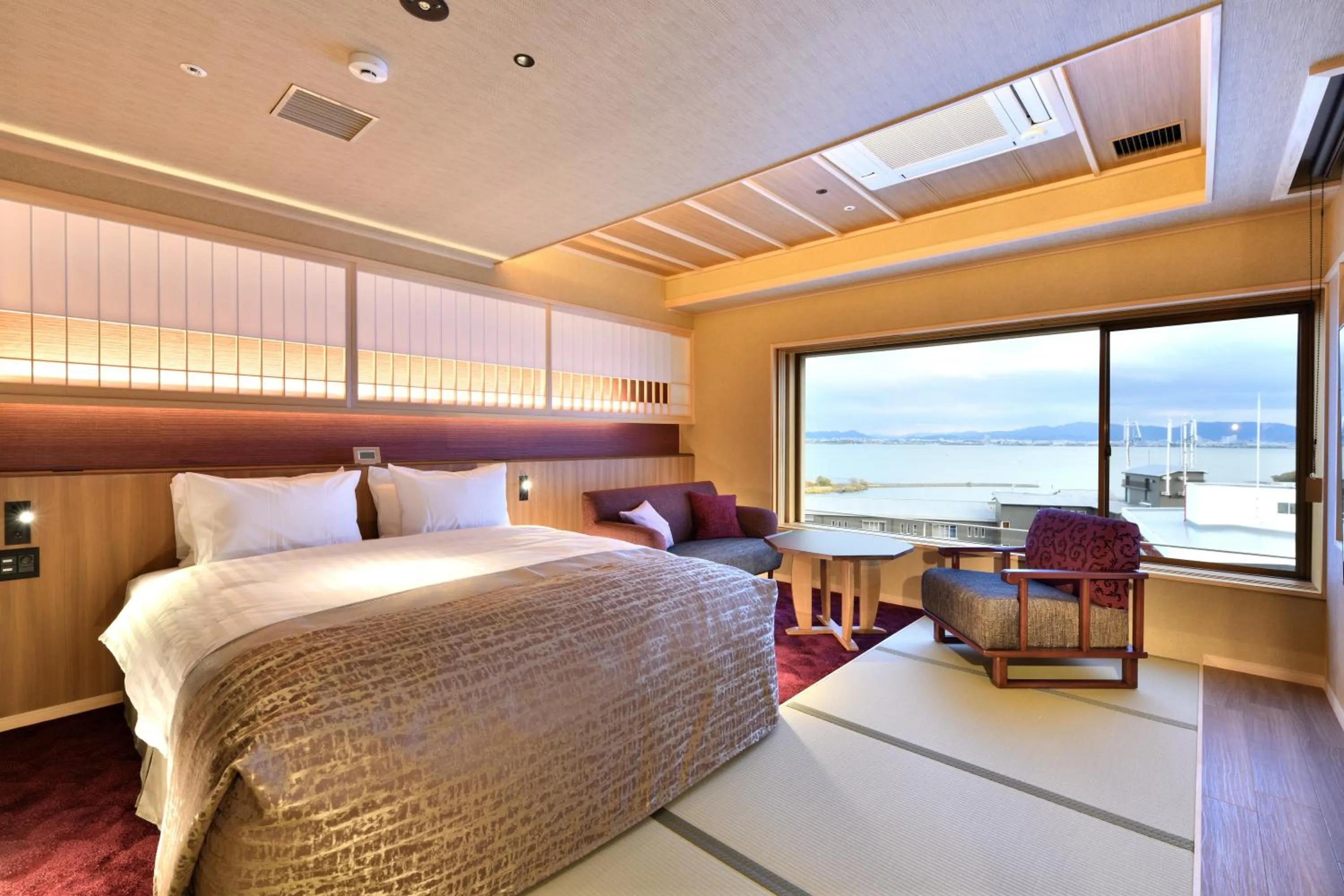 Photo of the whole room, Bed in Yumotokan
