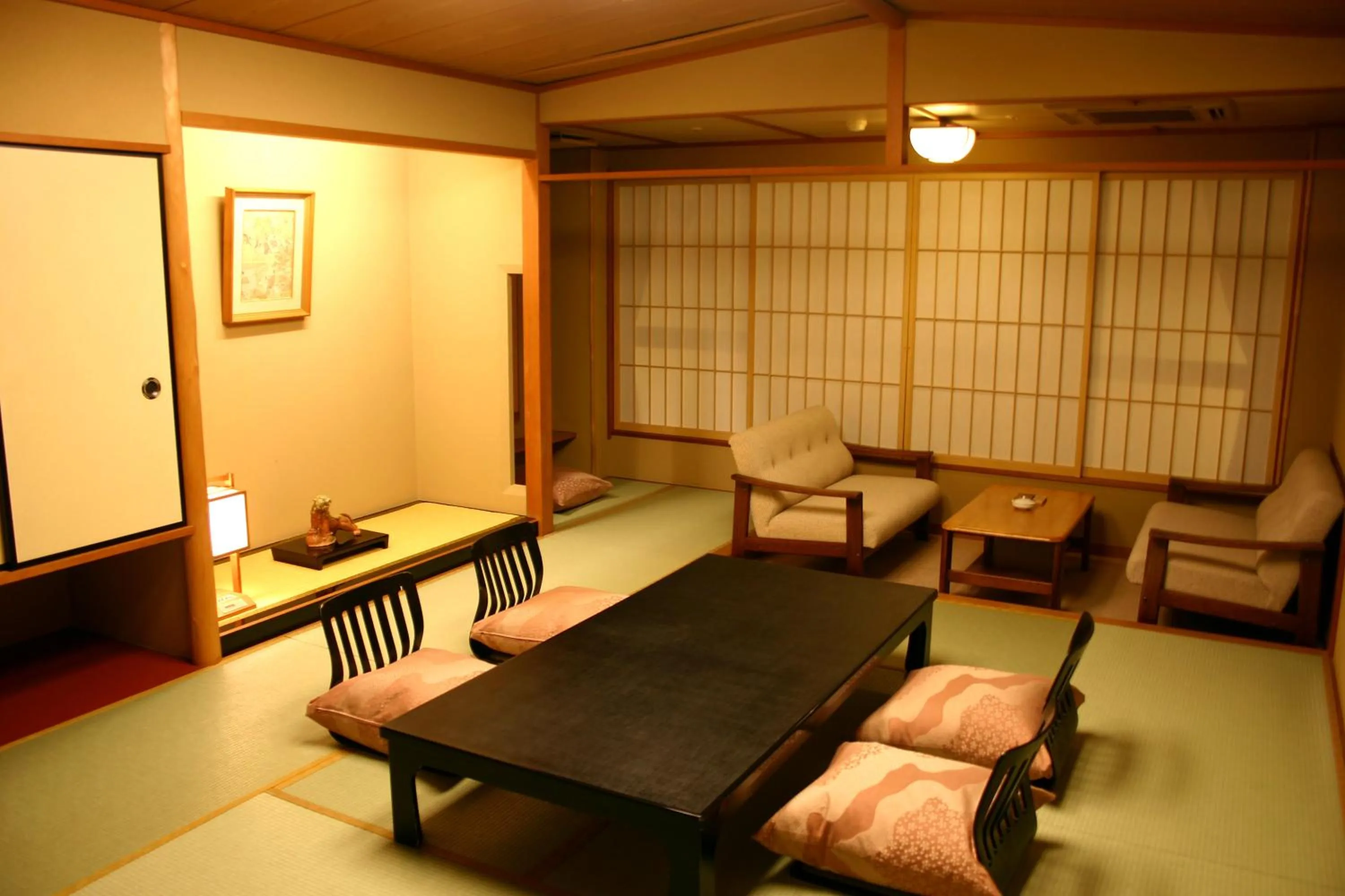 Photo of the whole room in Yumotokan