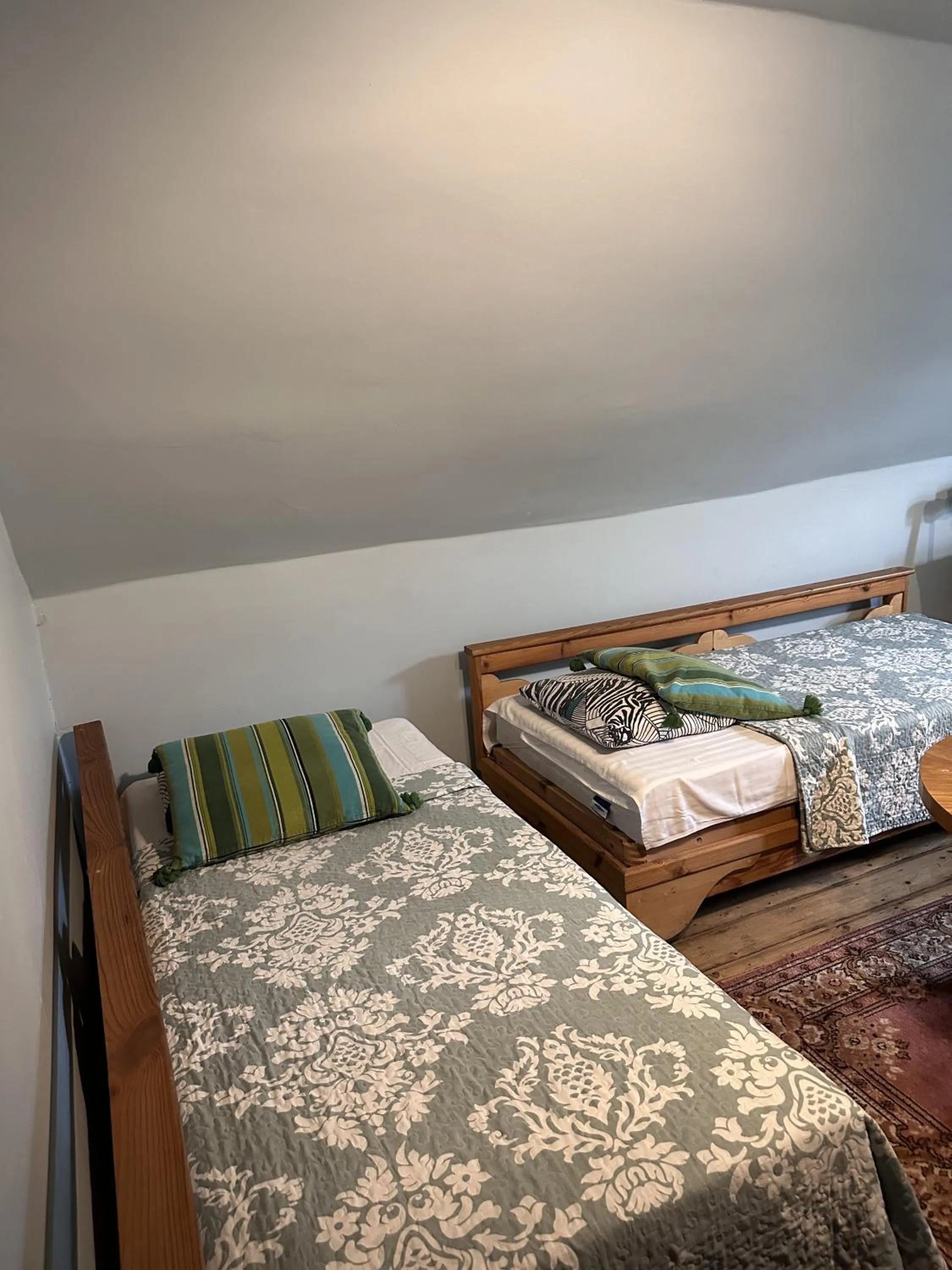 Bed in Fontaine Valhalla Hotel