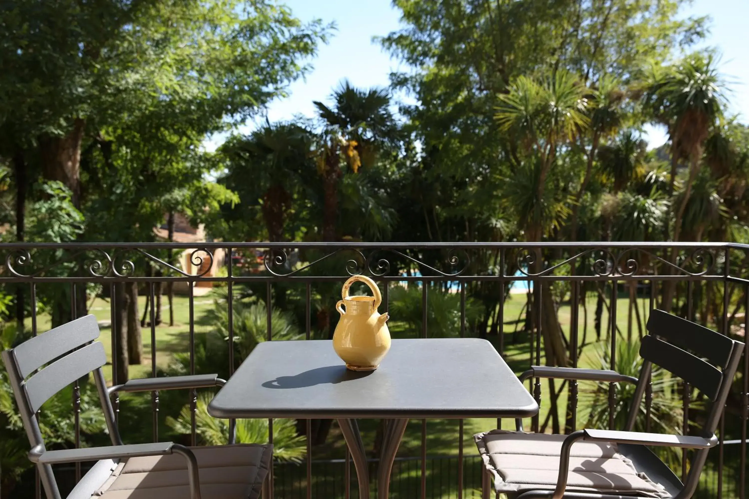 Superior Room with Terrace or Balcony - Free Access to Spa and Private Beach in Château de Valmer Superior Room with Terrace or Balcony - Free Access to Spa and Private Beach in Château de Valmer