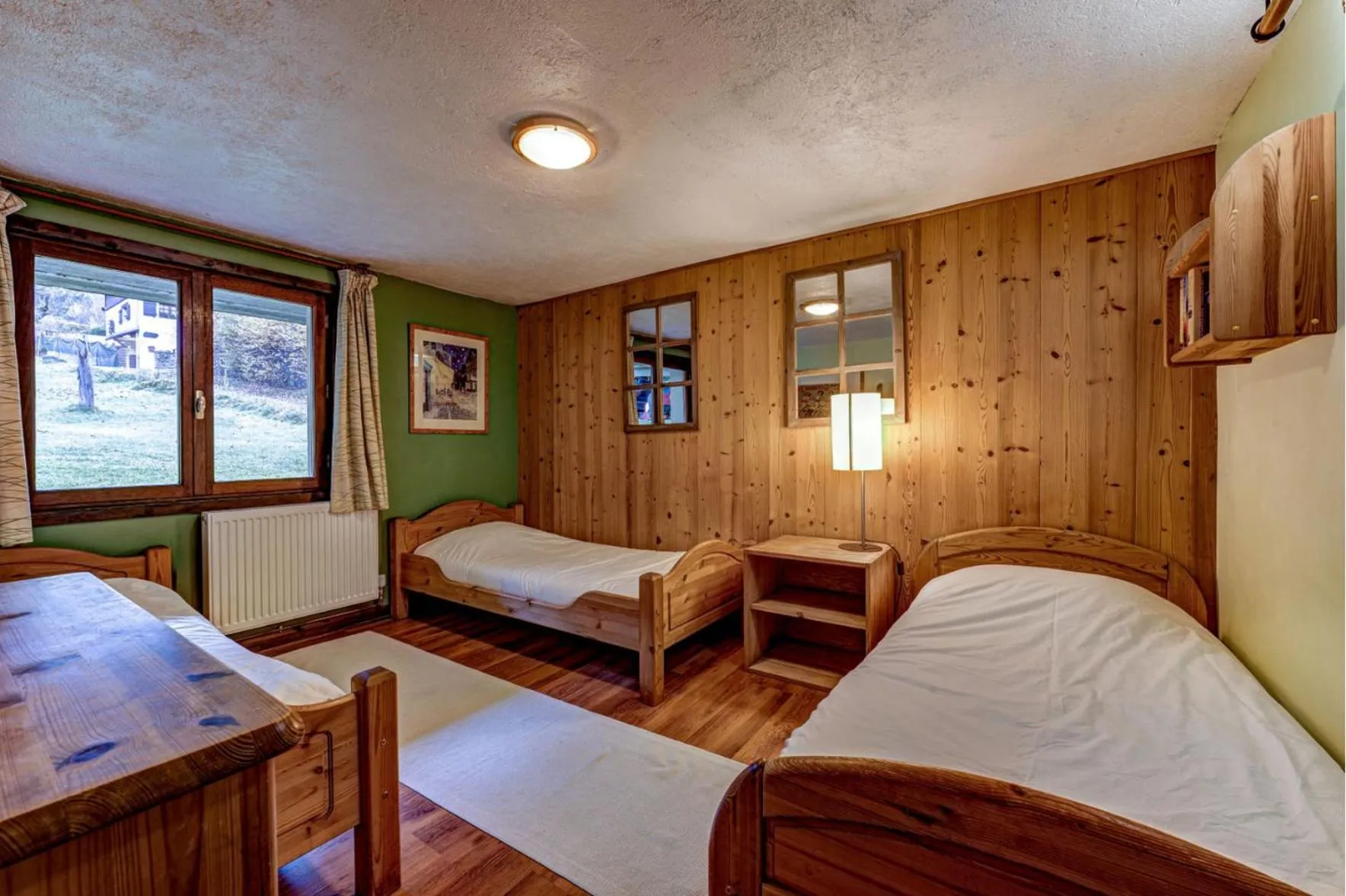 Bedroom, Bed in Chalet Les Frenes