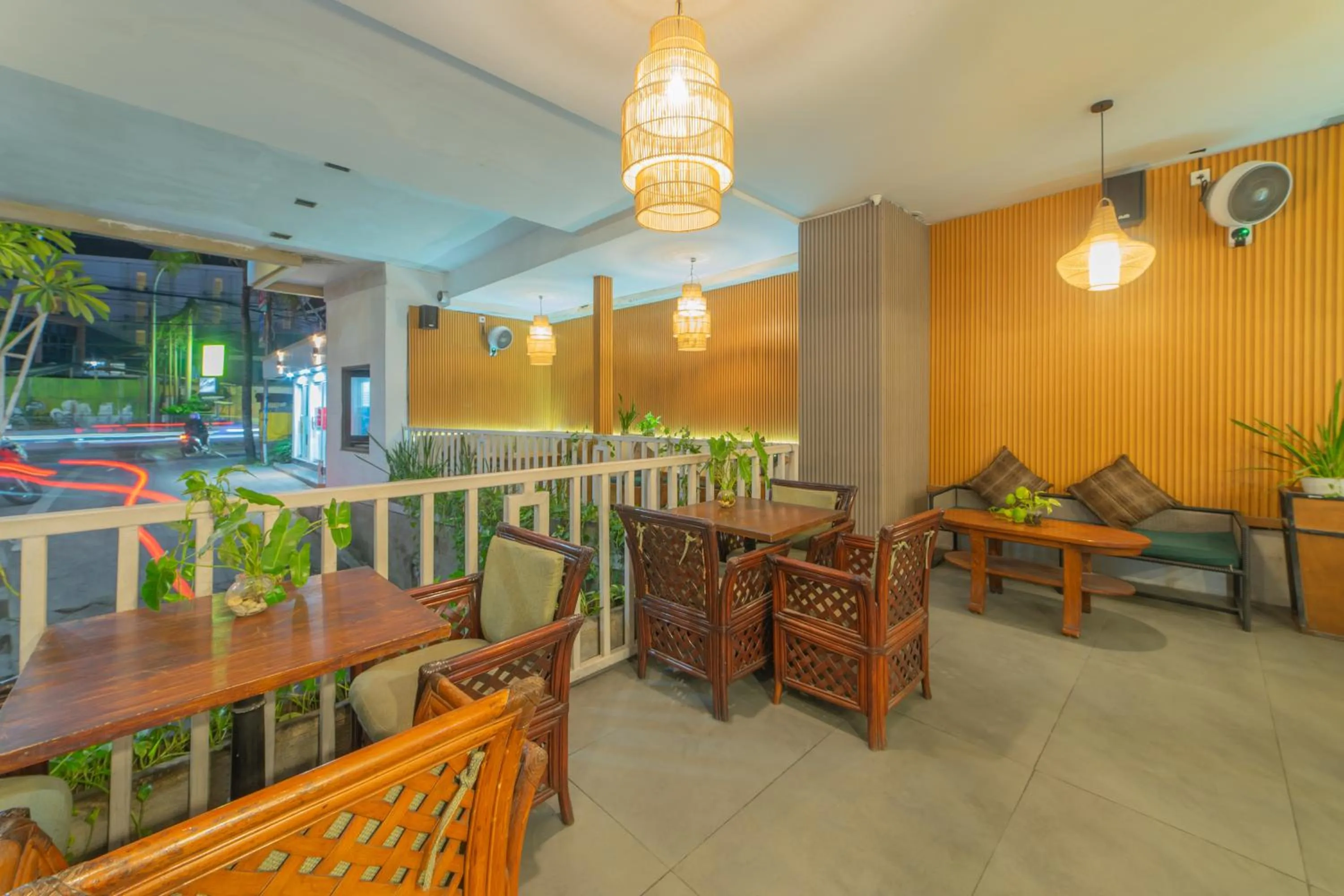 Restaurant/places to eat in Nirmala Hotel Jimbaran