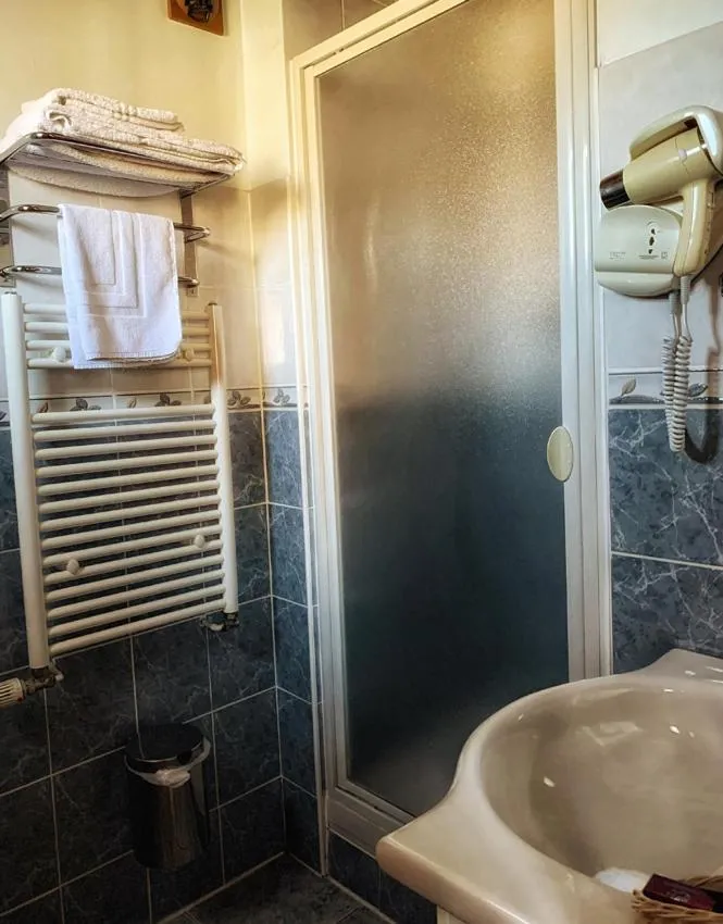 Bathroom in Hotels Les Catrems & Le Montagnou