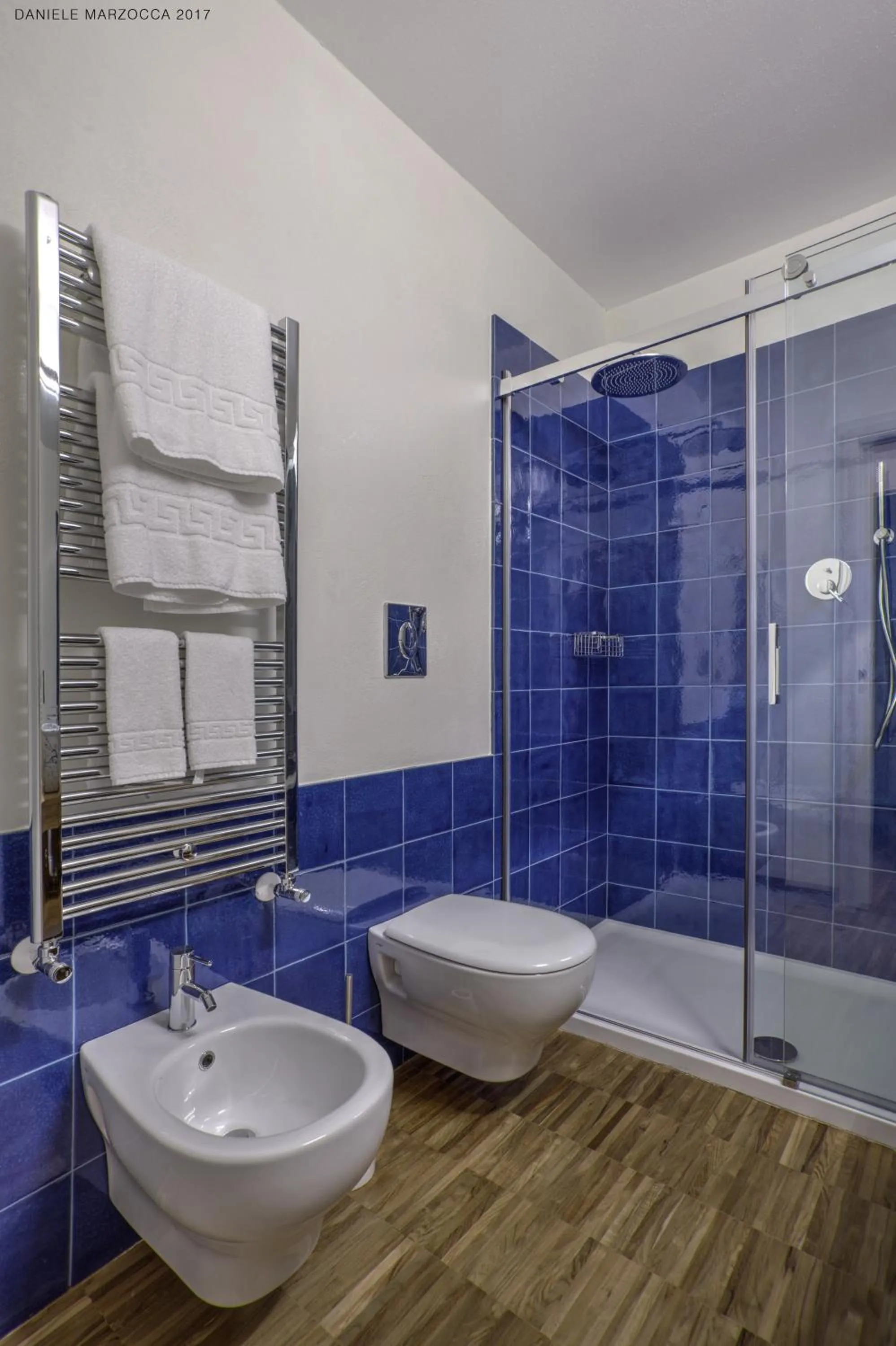 Shower in Muragie del Castello B&B