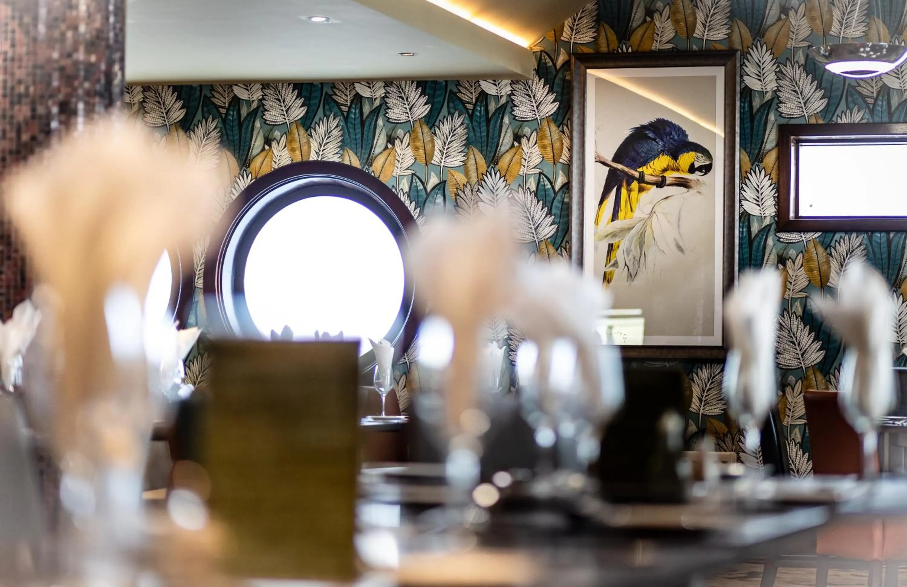 Restaurant/places to eat in Ballymac Hotel