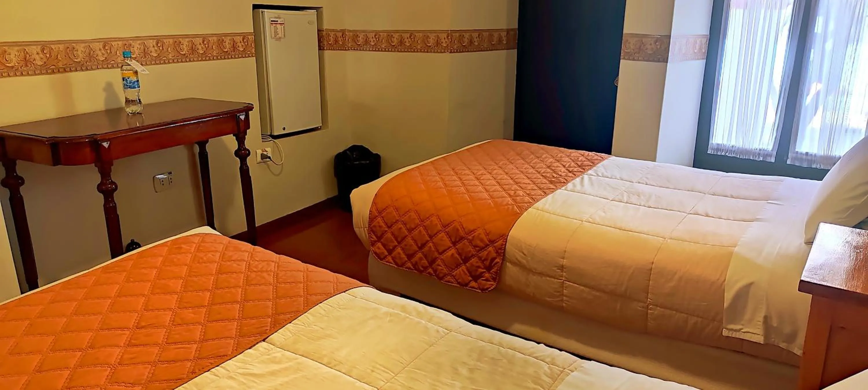 Bed in Hostal Colonial Potosi