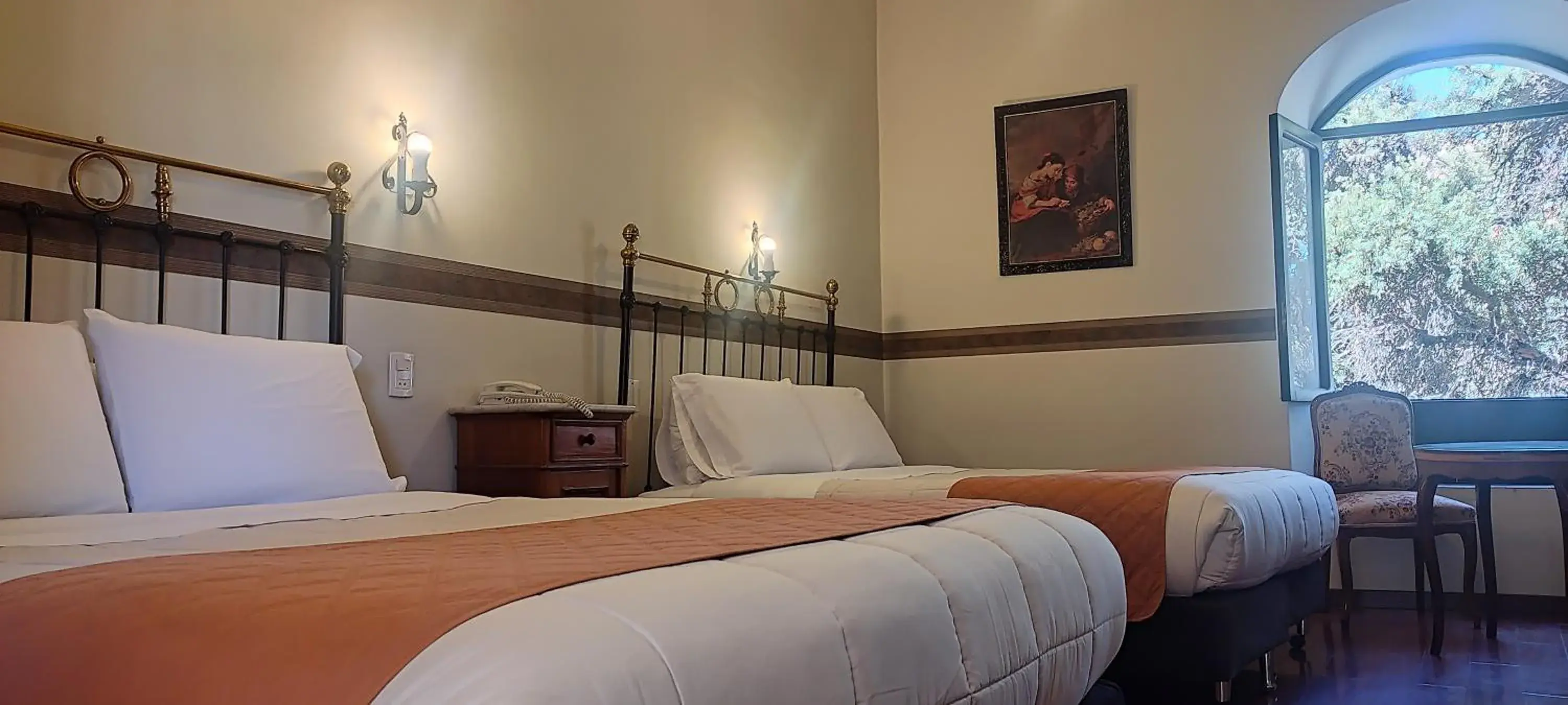Photo of the whole room, Bed in Hostal Colonial Potosi Photo of the whole room, Bed in Hostal Colonial Potosi