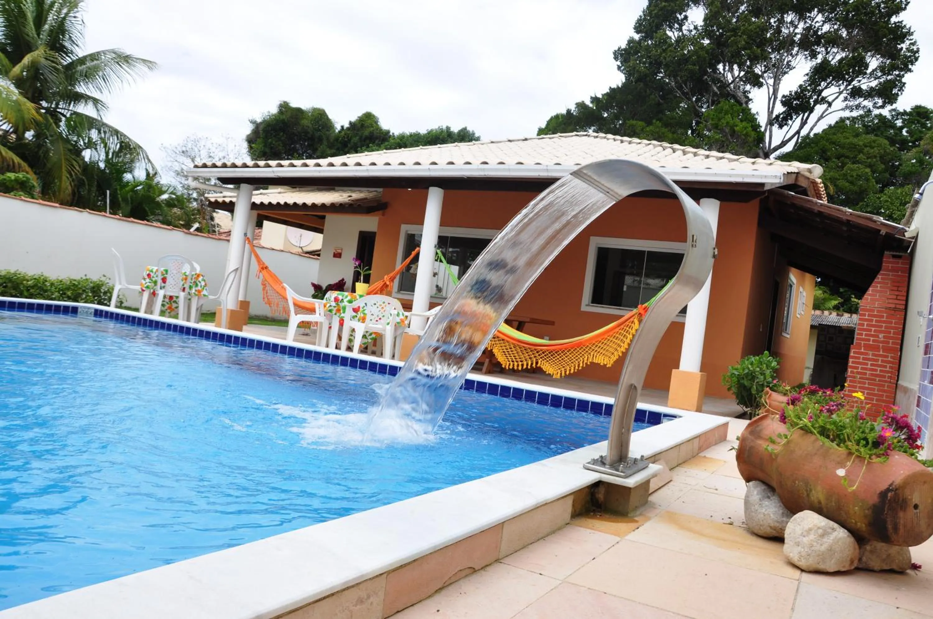 Swimming pool in Recanto do Village
