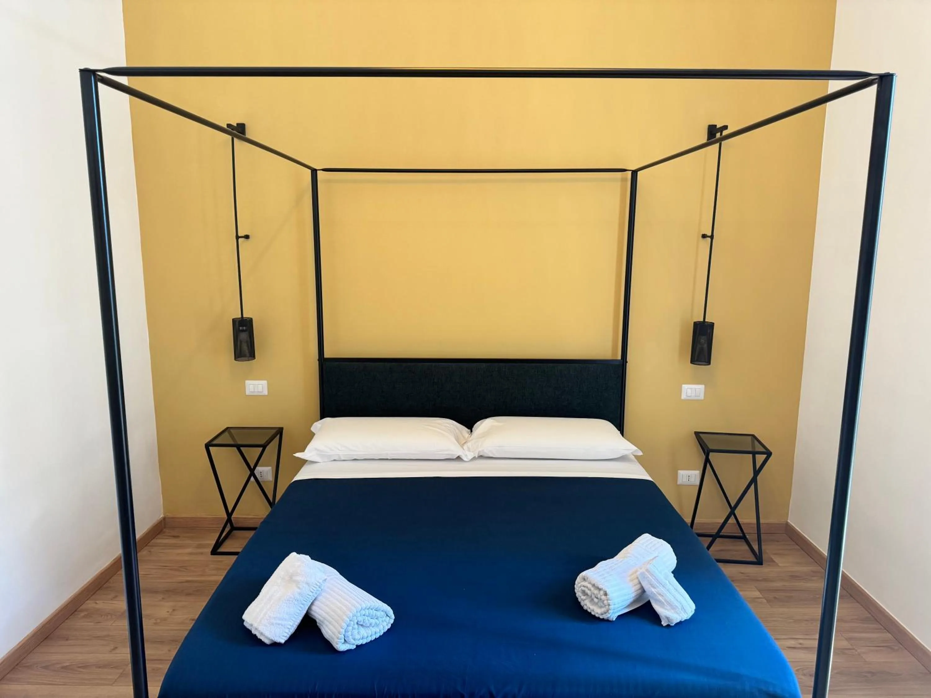 Bedroom, Bed in B&B Vitruvio Suites