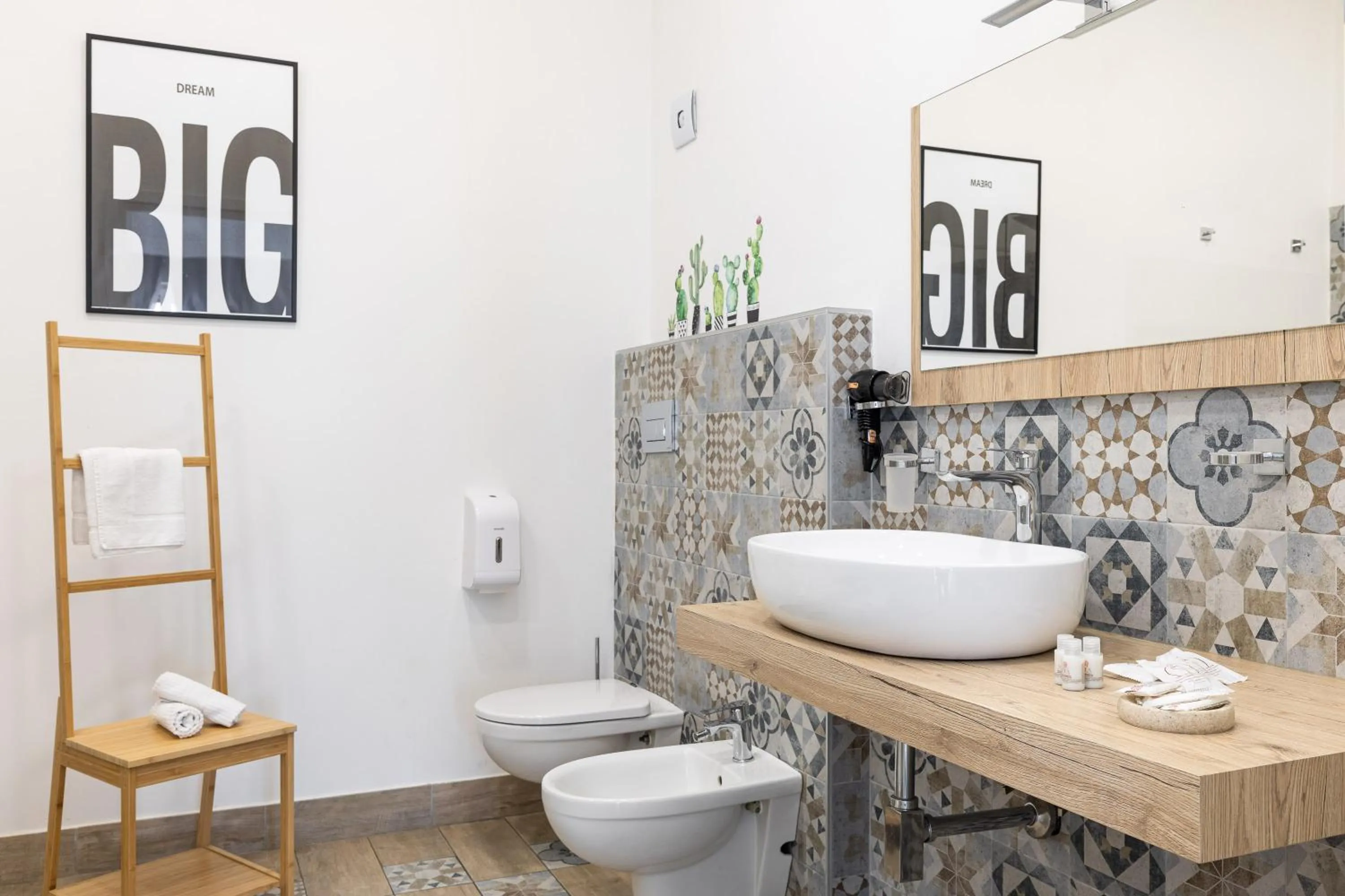 Toilet in B&B Vitruvio Suites