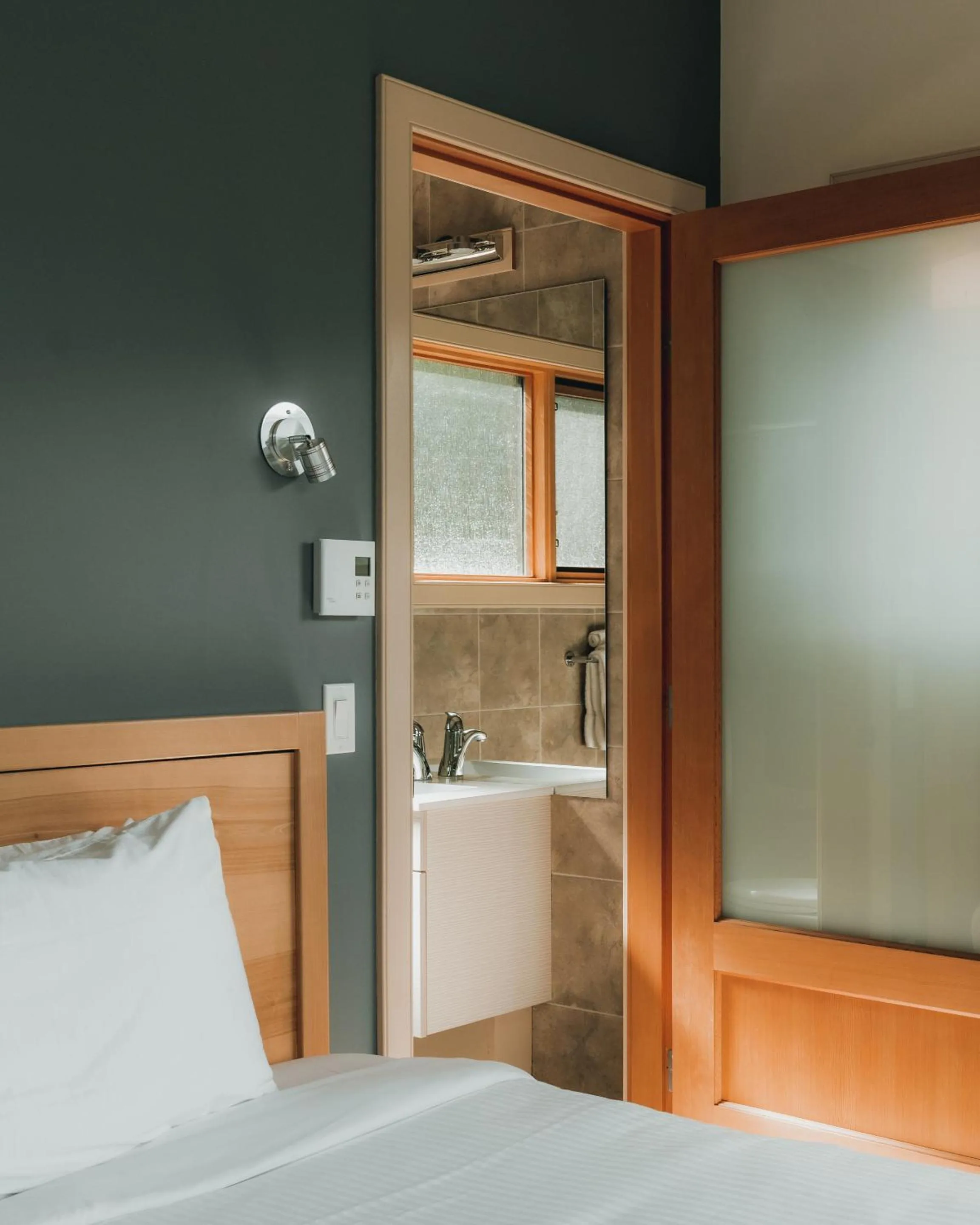 Bedroom, Bed in The Sentinel