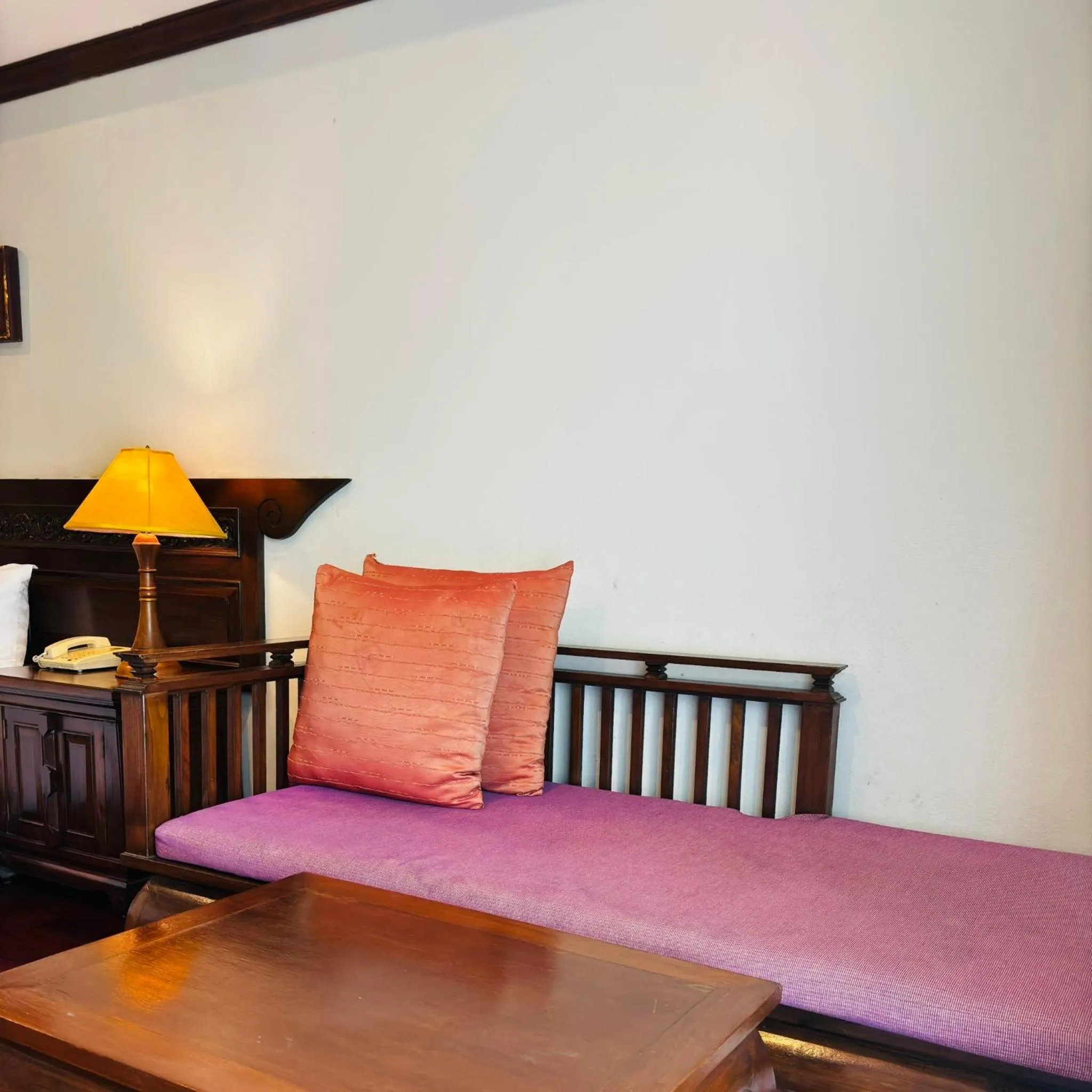 Living room in Avalon Beach Resort