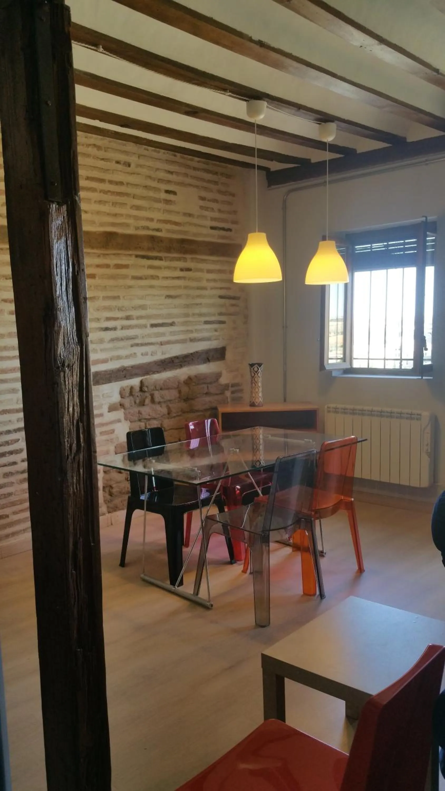 Dining area in Toledo Flat, City Centre