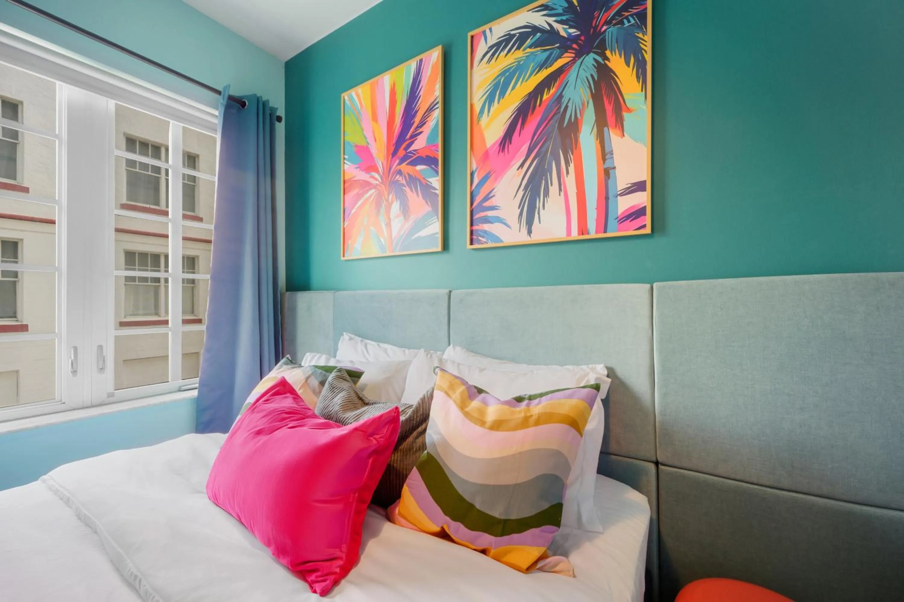 Bed in Barbizon on Ocean Drive Apartments