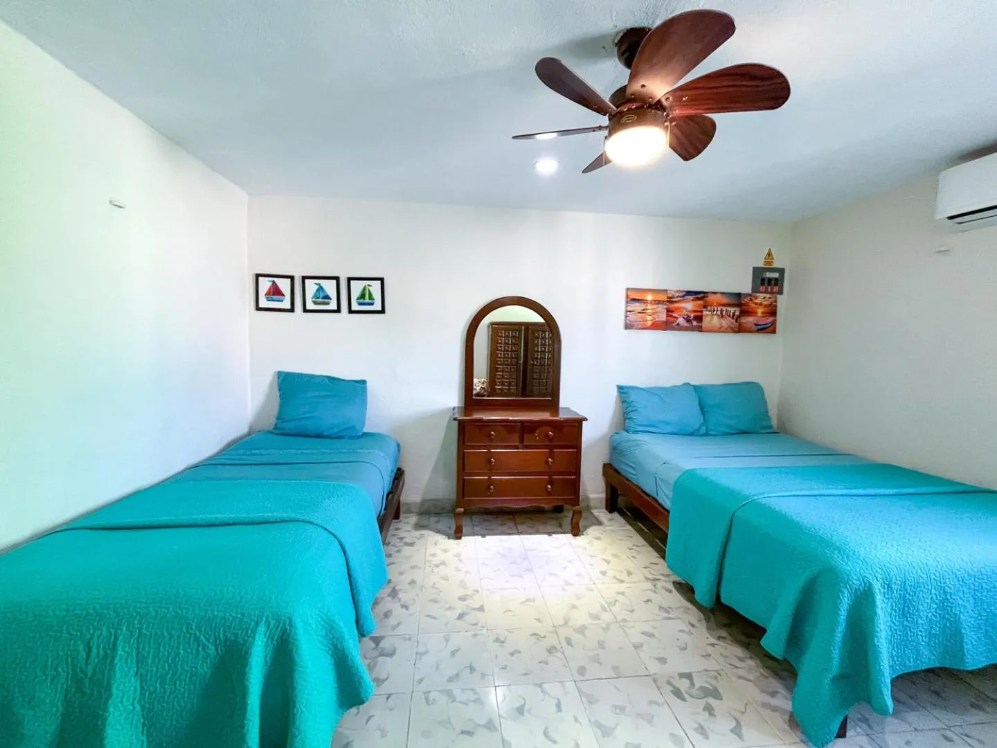 Bed in Cande's Apartments