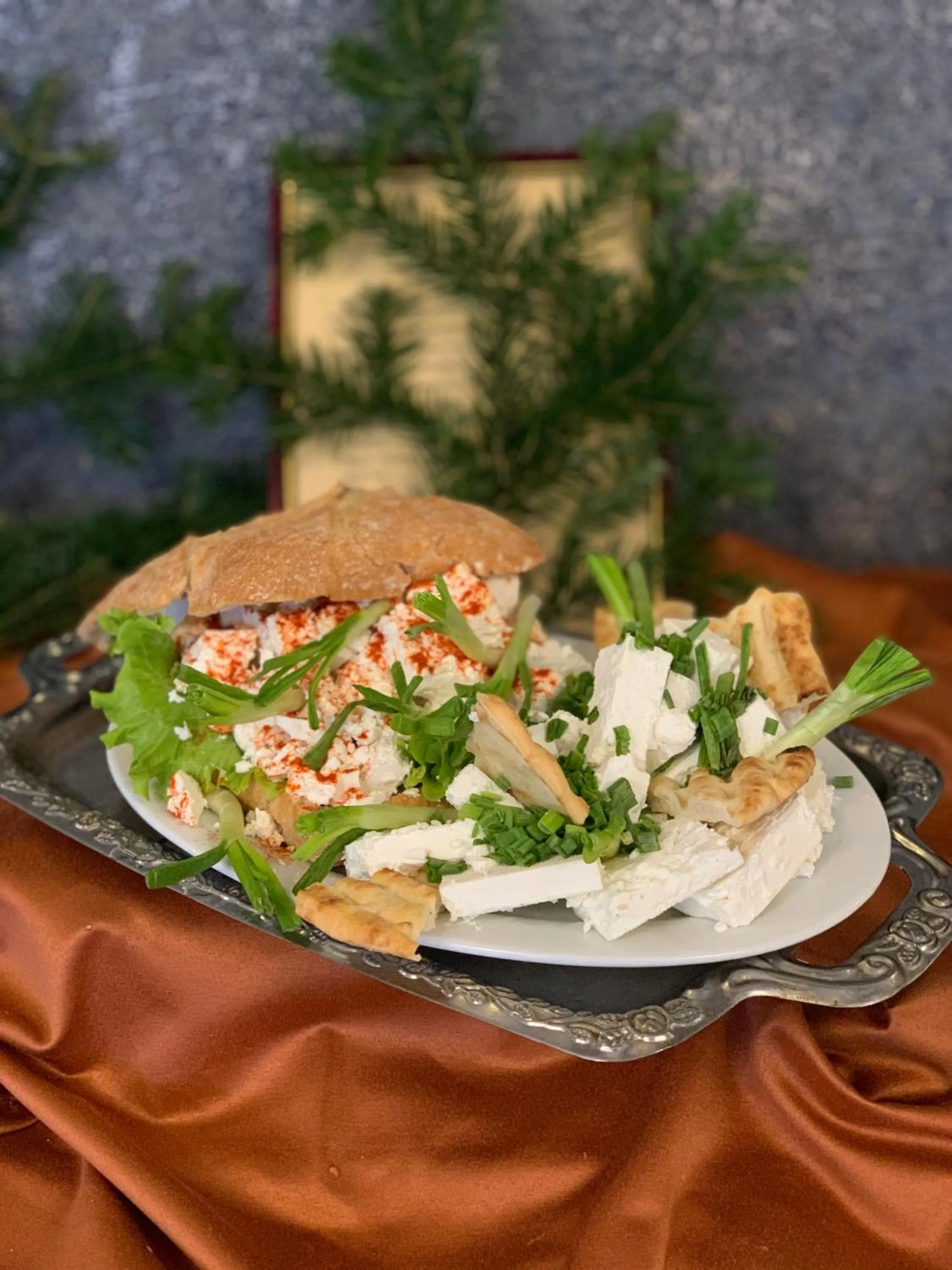 Food and drinks in Hotel Bor