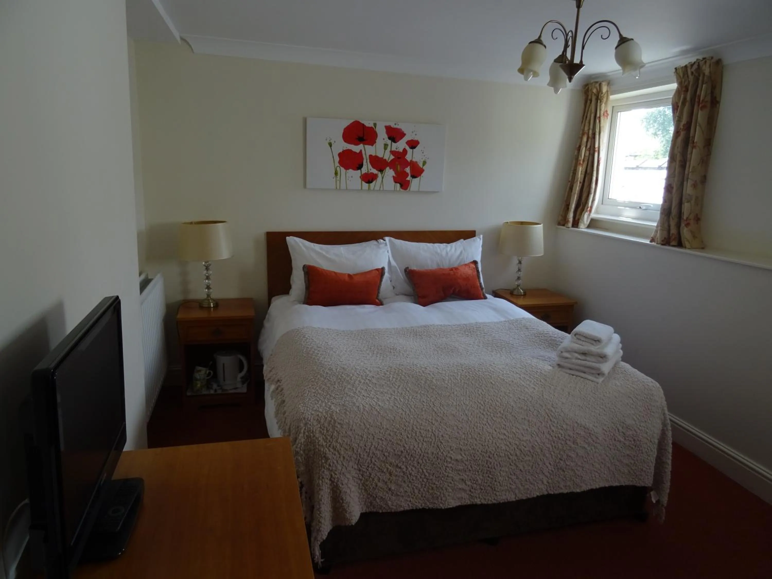 Restaurant/places to eat, Bed in Lutwidge Arms