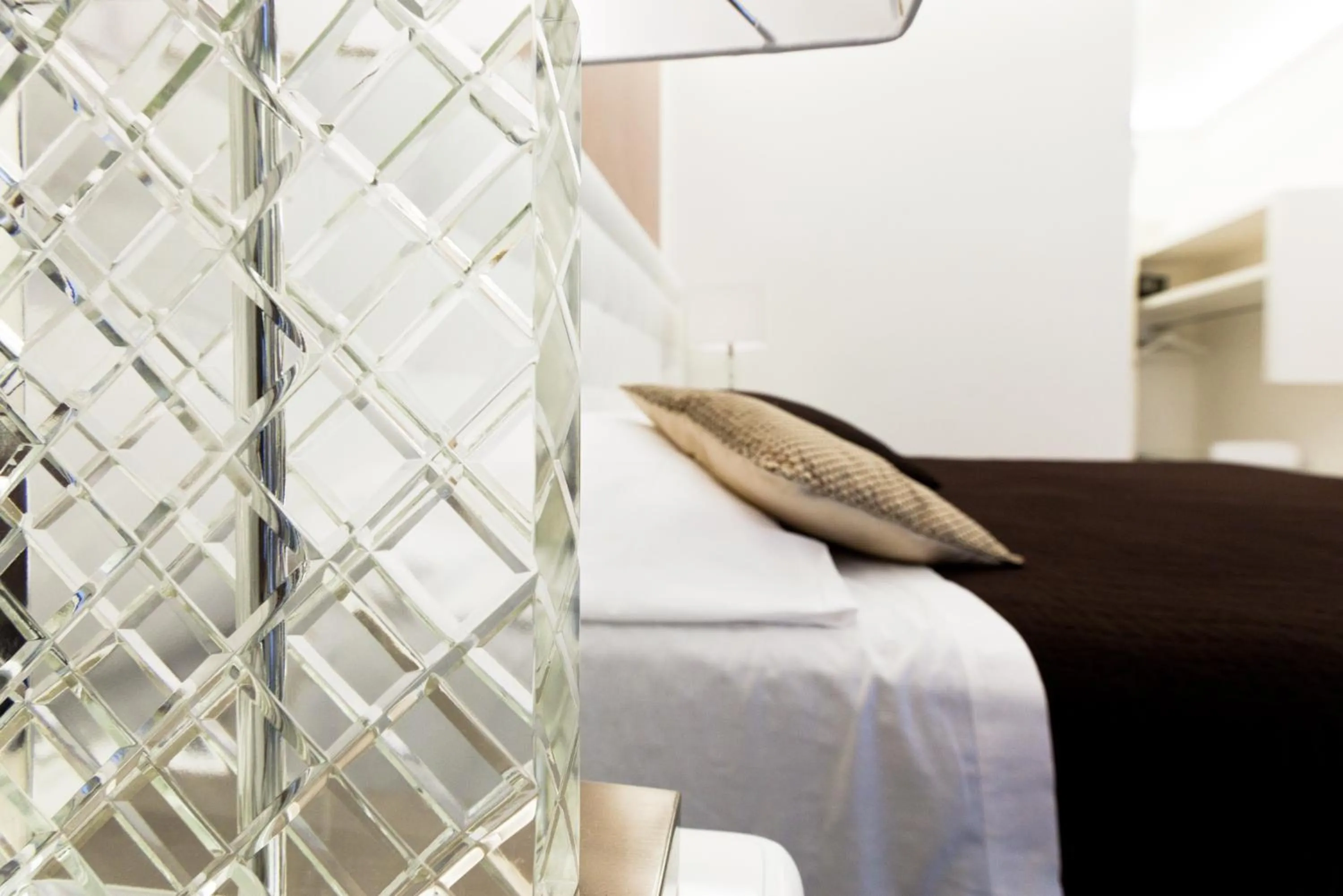 Bed in Town House Fontana Di Trevi