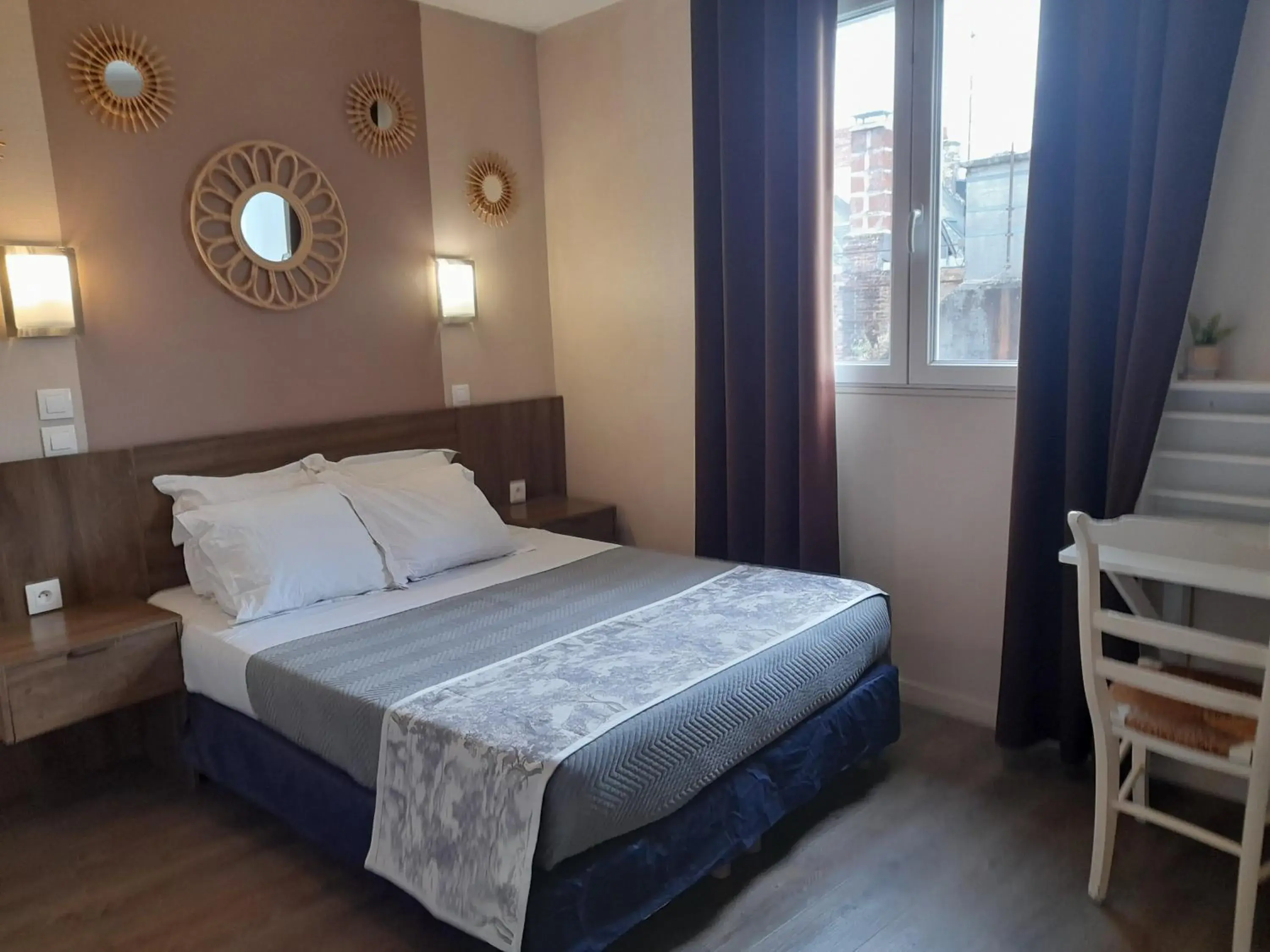 Double Room in Hôtel Le Vauban Double Room in Hôtel Le Vauban