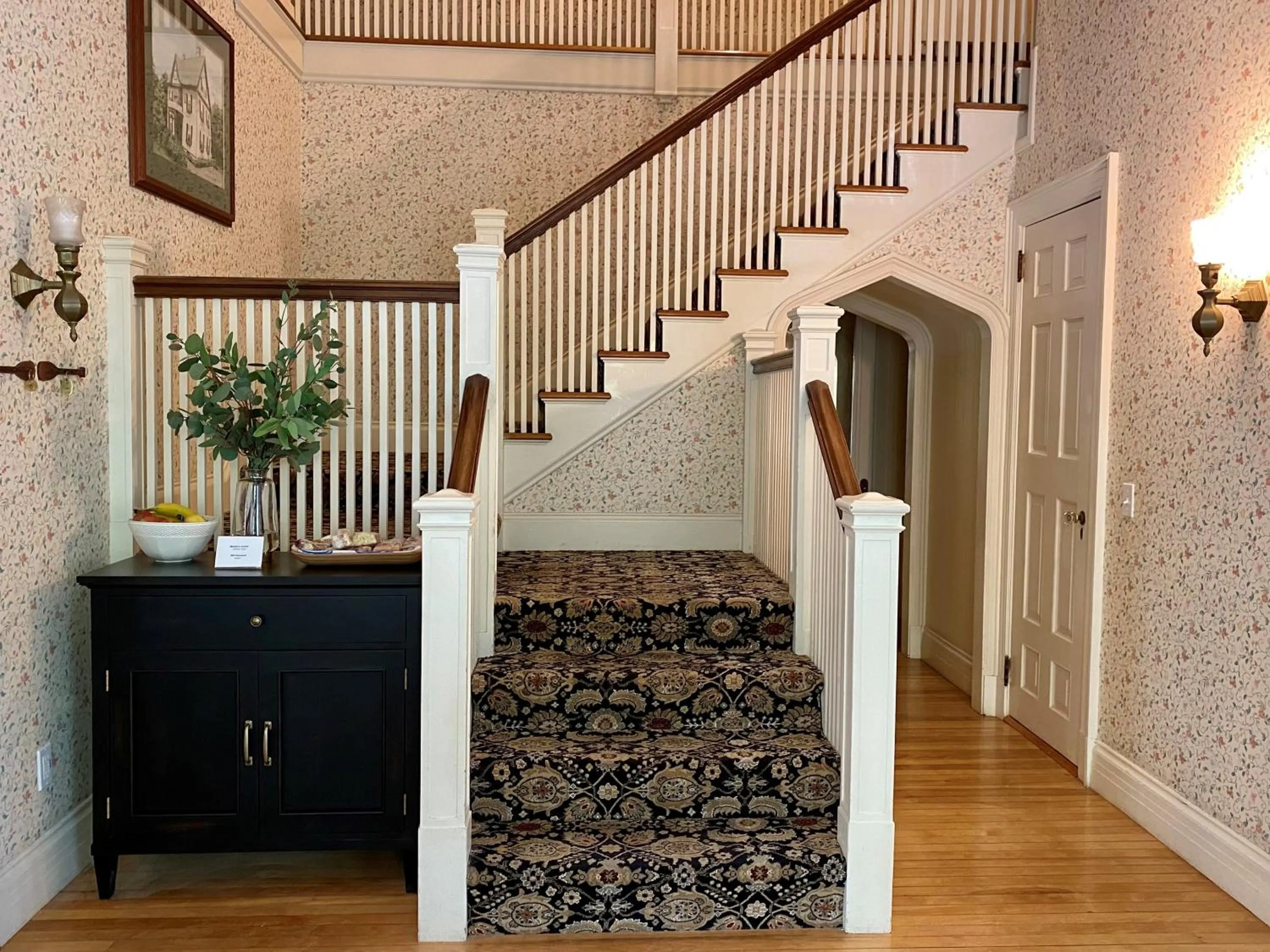 Decorative detail in Hearthside Inn