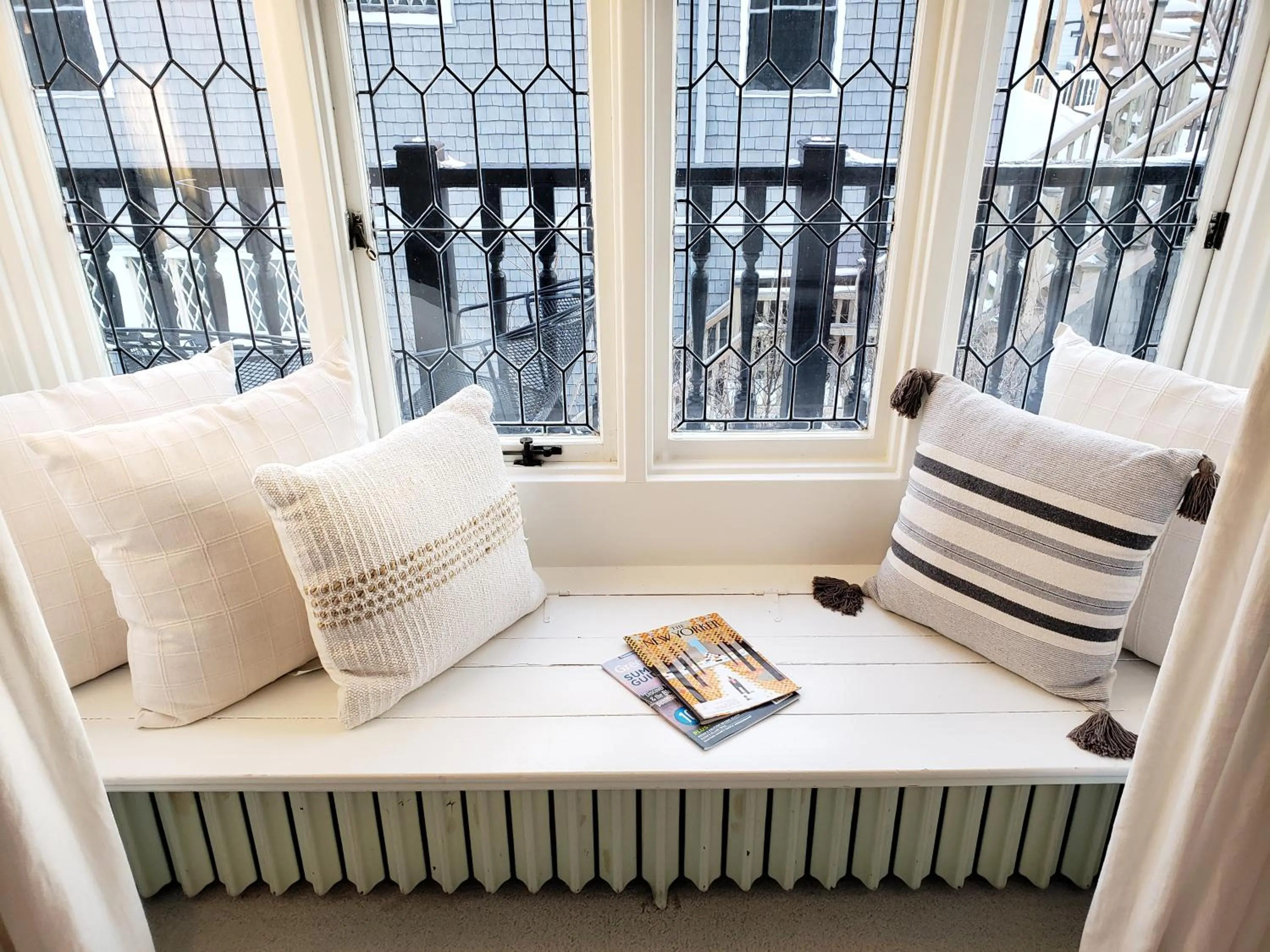 Decorative detail in Hearthside Inn