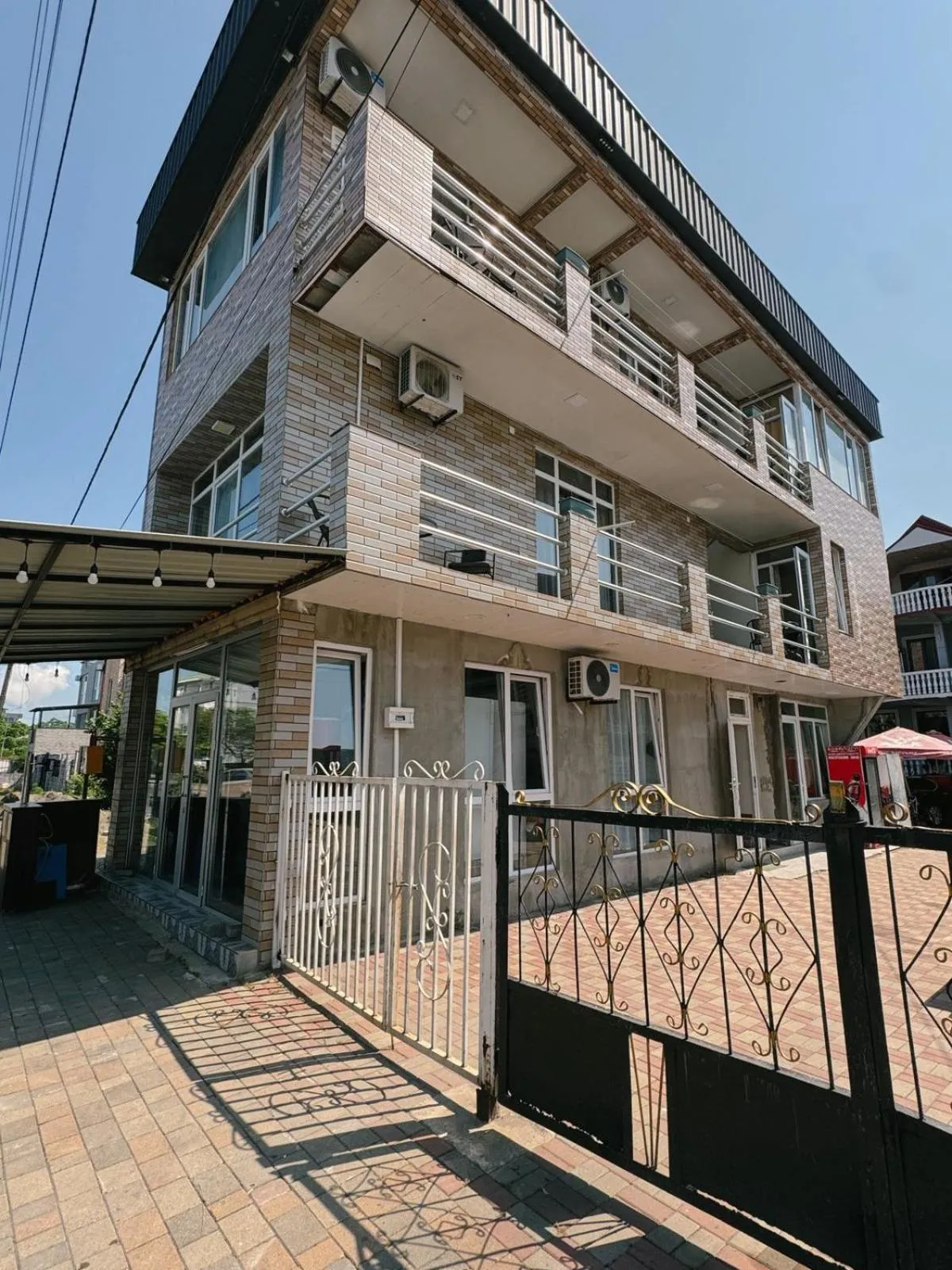 Property building in Guest House "Sulo"