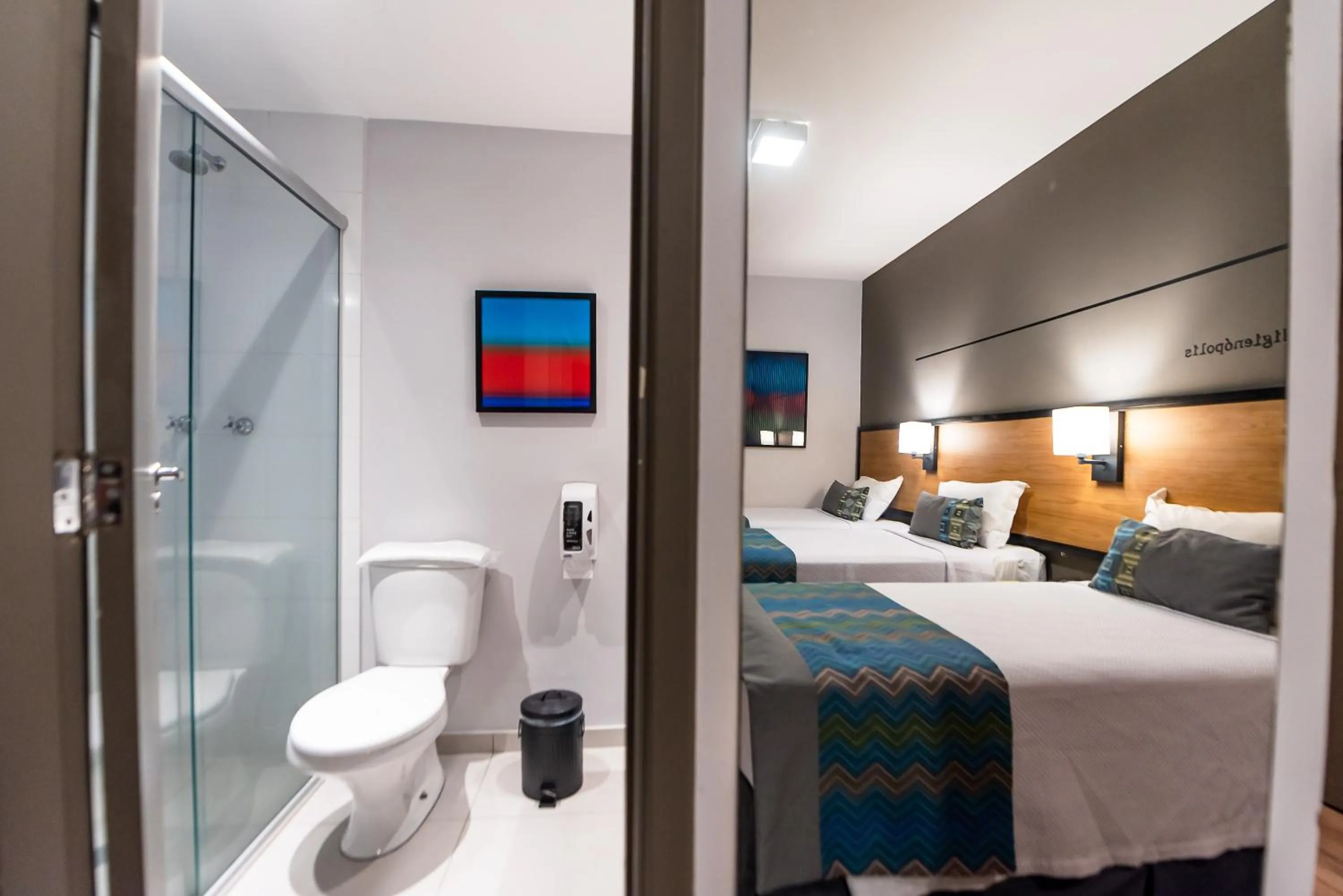 Toilet, Bed in Monreale Lifestyle Higienópolis São Paulo