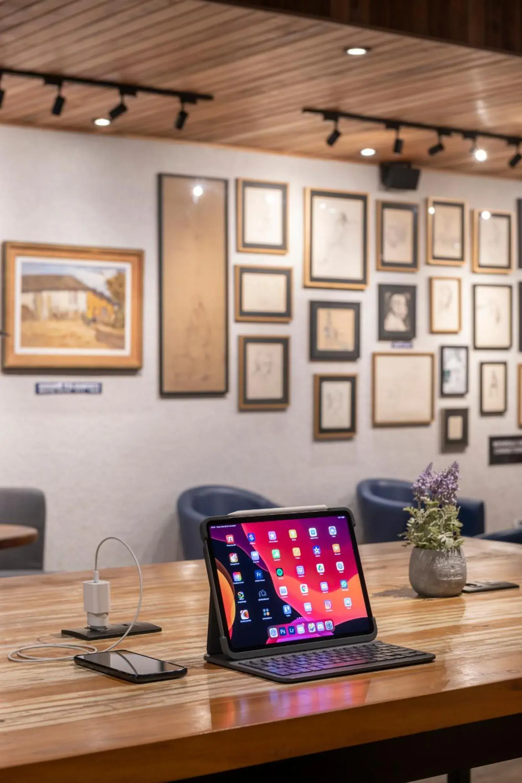 Lobby or reception in Monreale Lifestyle Higienópolis São Paulo Lobby or reception in Monreale Lifestyle Higienópolis São Paulo