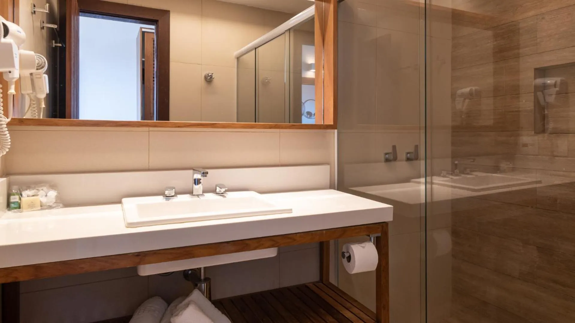 HOTEL VILLE LA PLAGE & BEACH CLUB