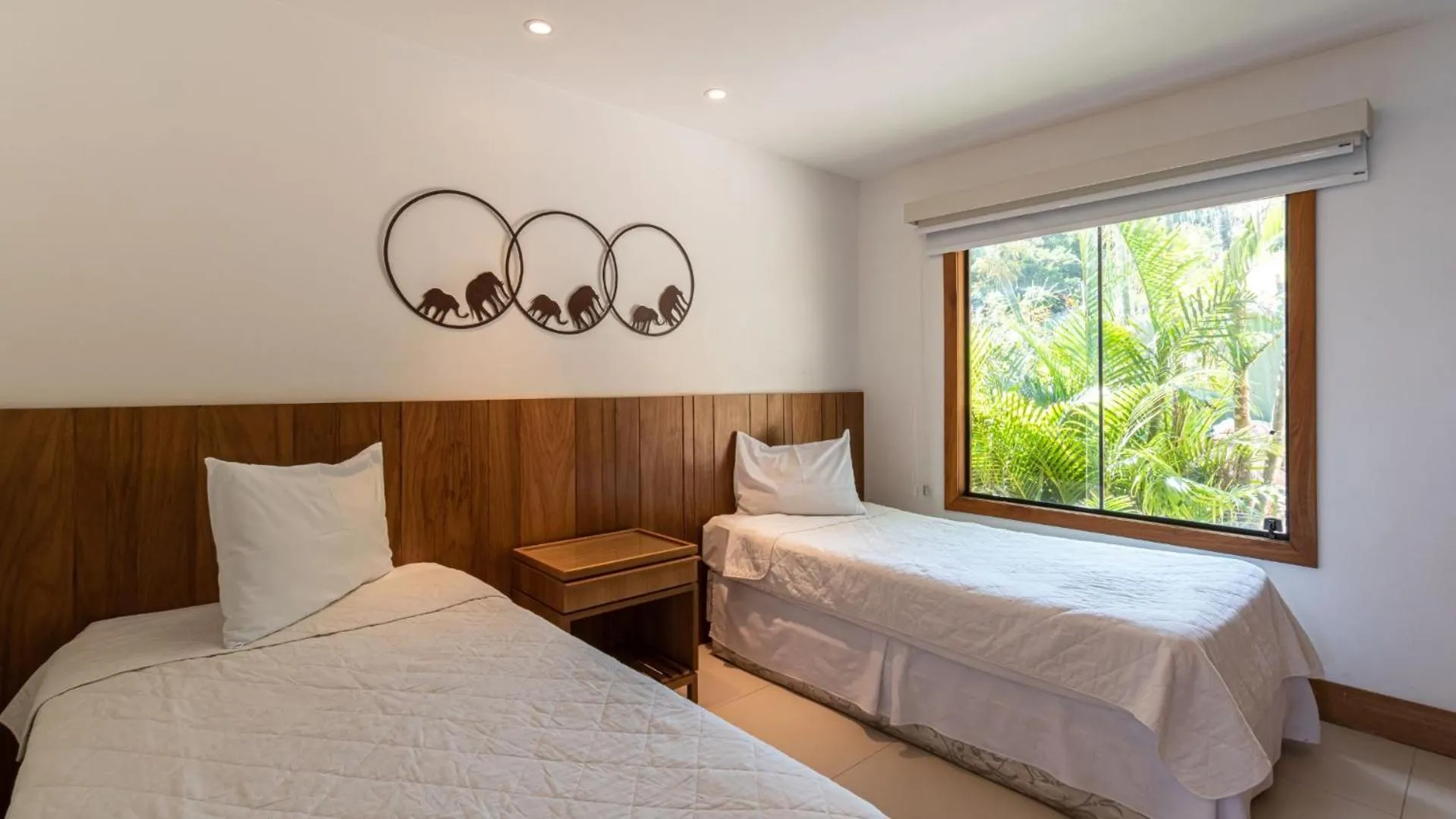 Bed in HOTEL VILLE LA PLAGE & BEACH CLUB