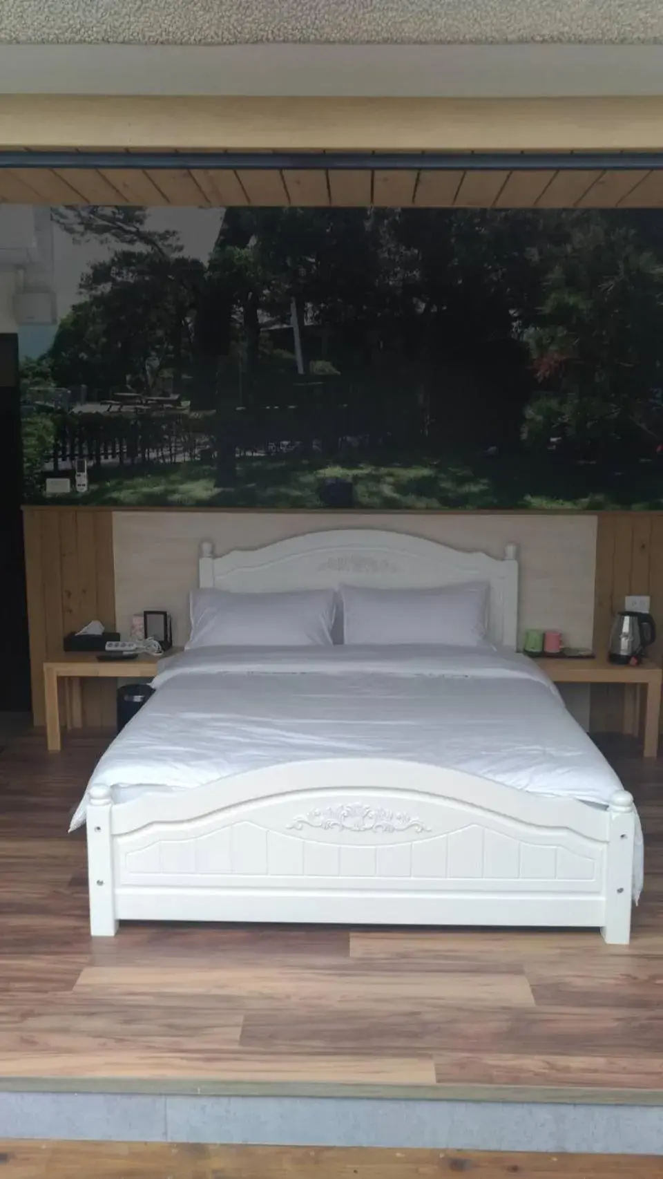 Deluxe Double Room with Bath in Ten Minute To Go B&B Deluxe Double Room with Bath in Ten Minute To Go B&B