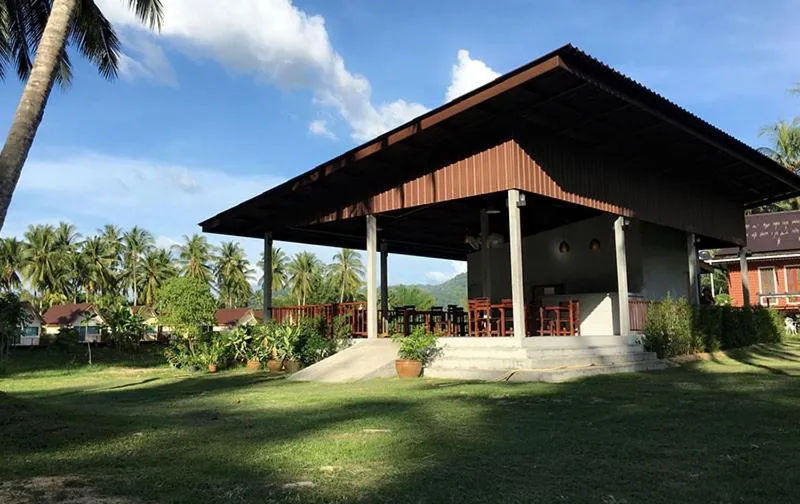 Khao Lak Golden Coconut Resort