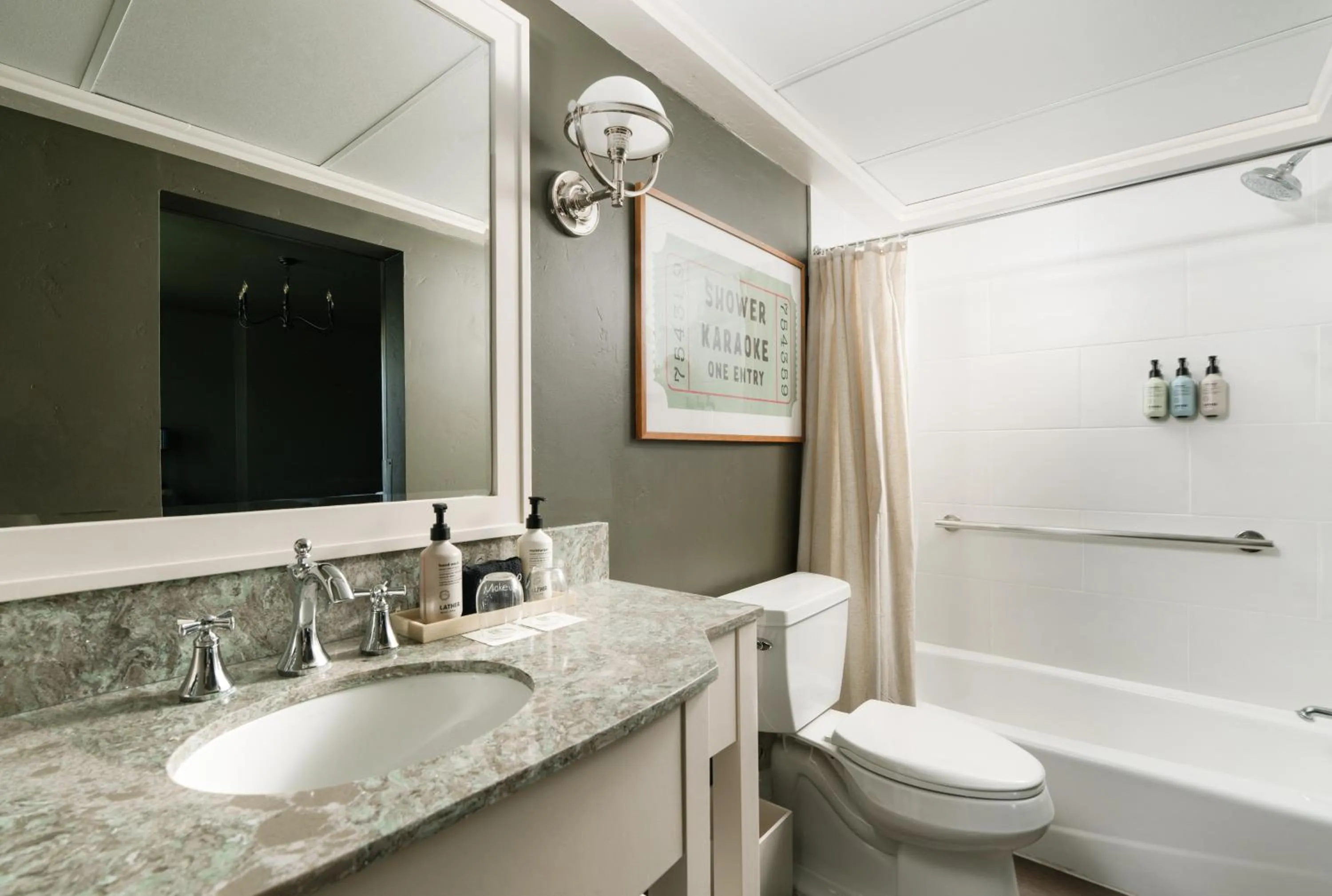 Bathroom in Hotel Santa Barbara