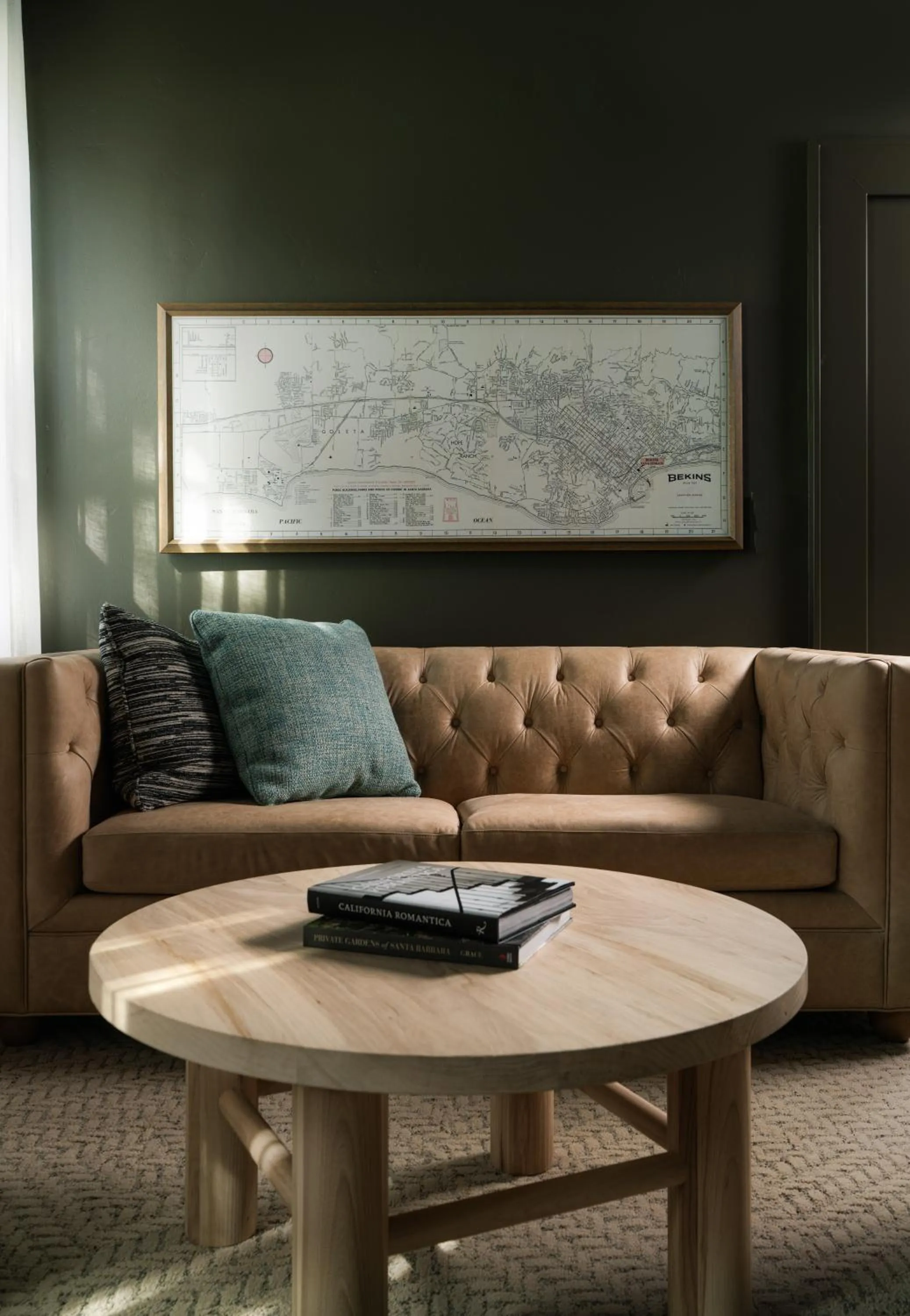 Seating area in Hotel Santa Barbara