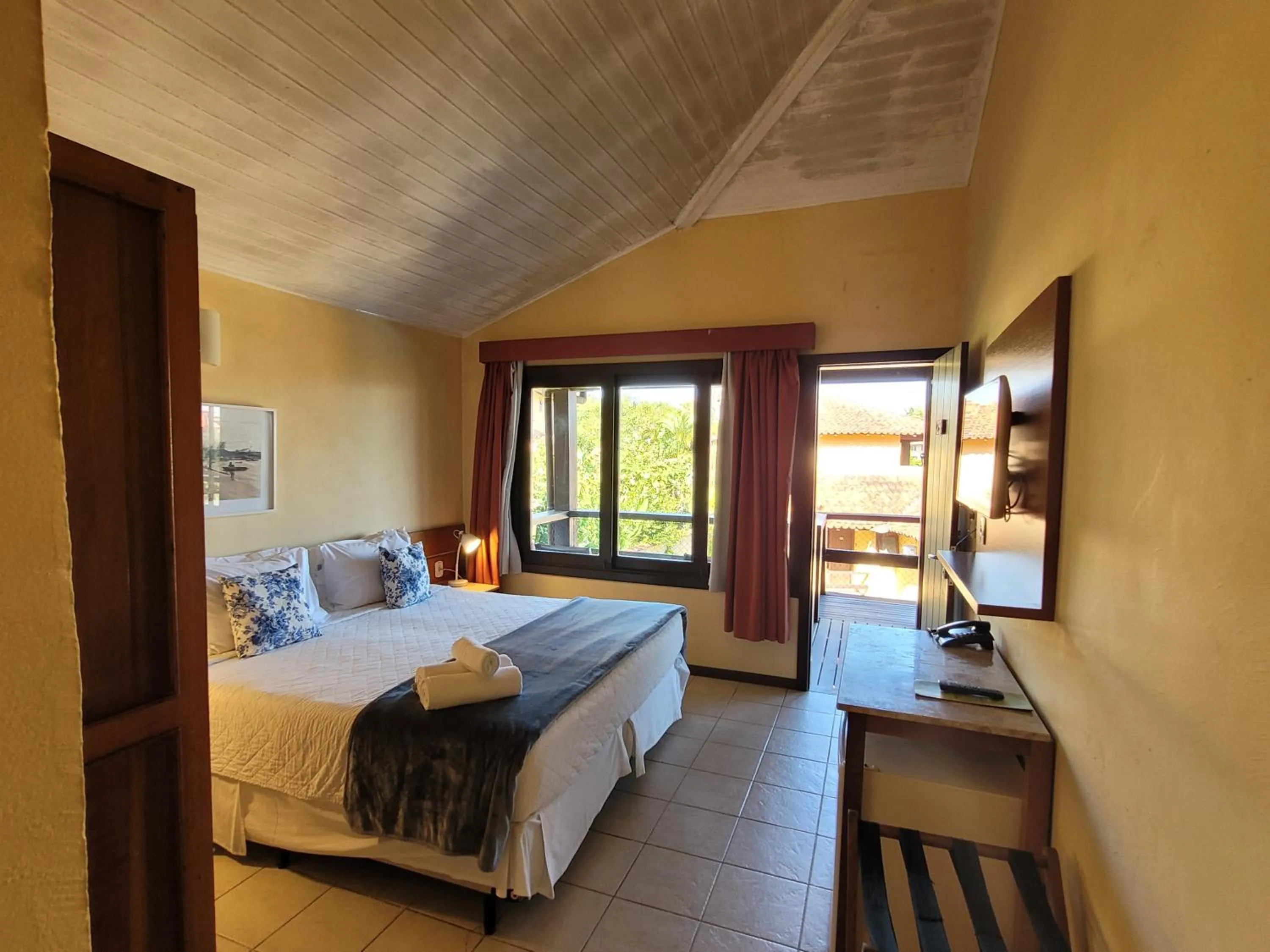 Bed in Hotel La Forêt & Beach Lounge