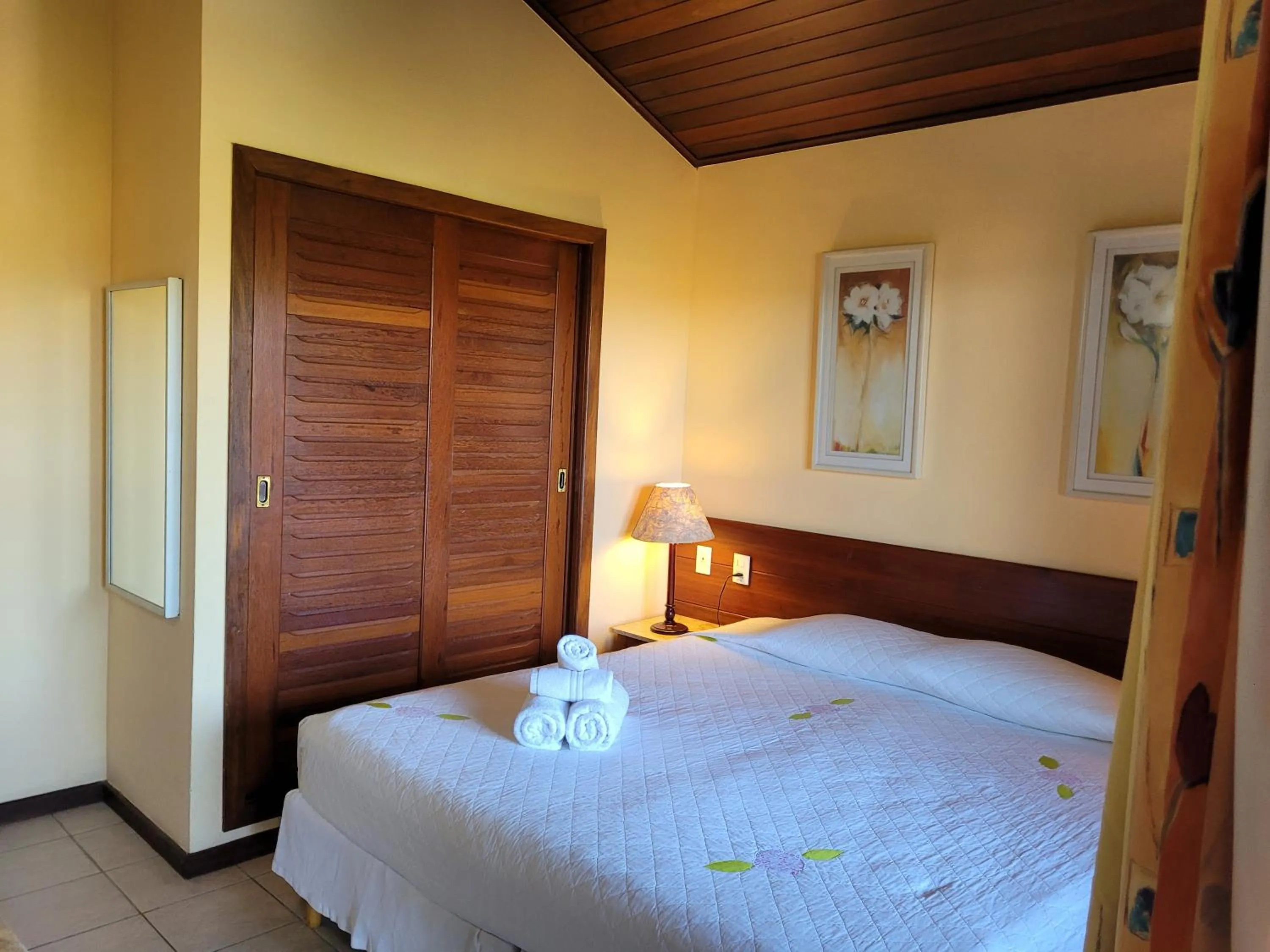 Bed in Hotel La Forêt & Beach Lounge