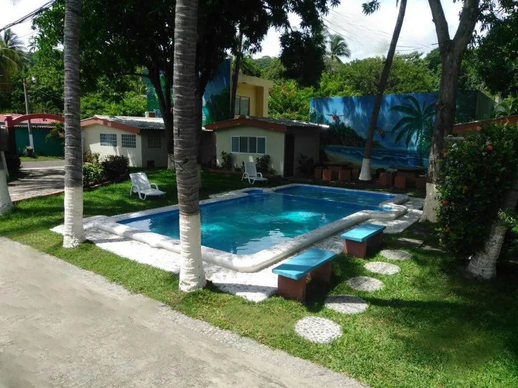 Hotel Rincón Familiar con Piscina, cerca de la playa y restaurante