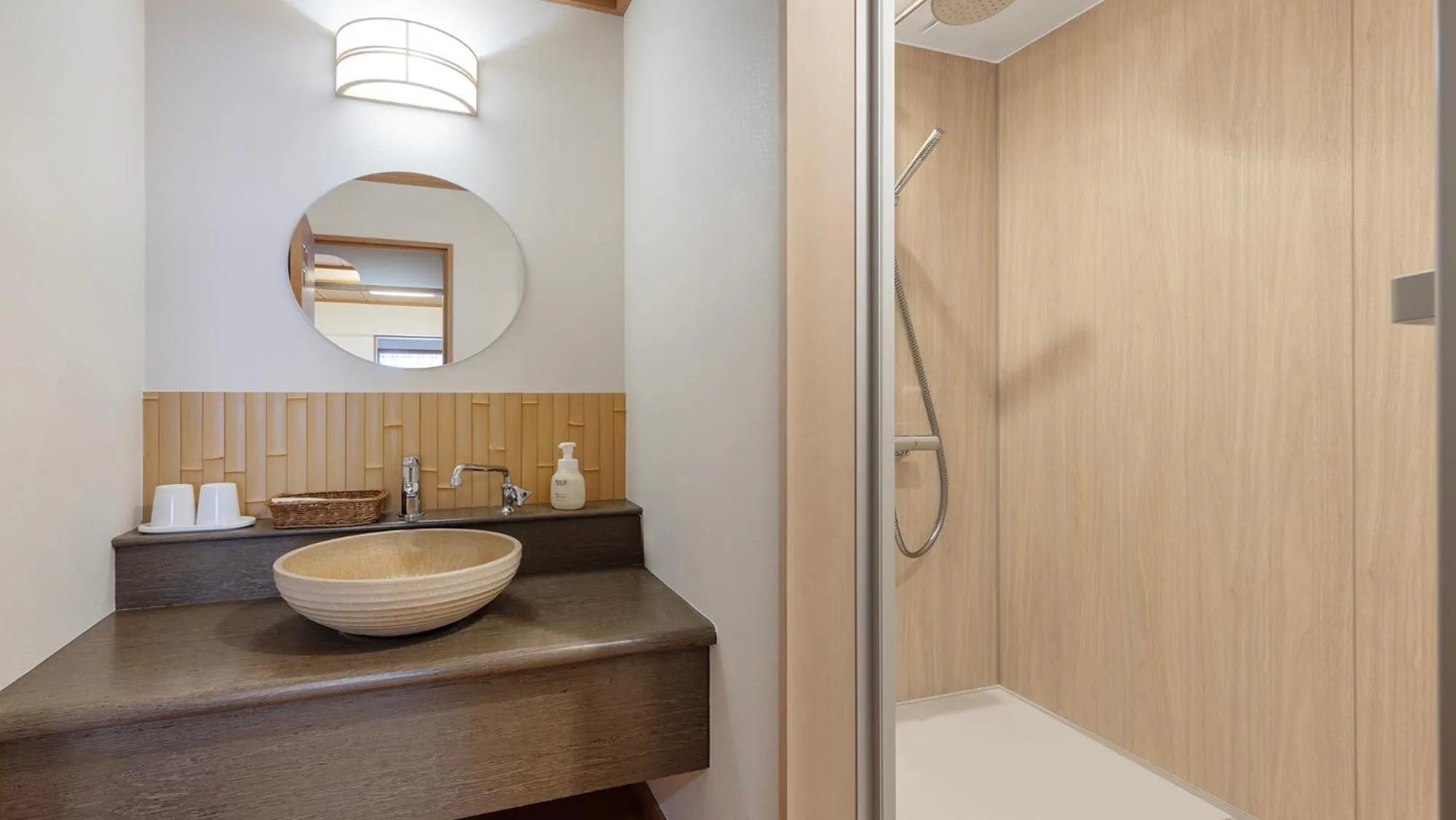 Shower in Club Wyndham Chikumakan Nagano