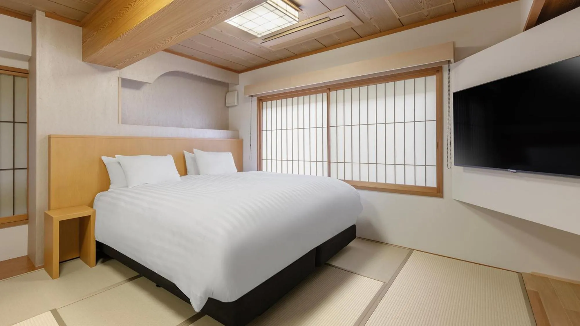 Photo of the whole room, Bed in Club Wyndham Chikumakan Nagano