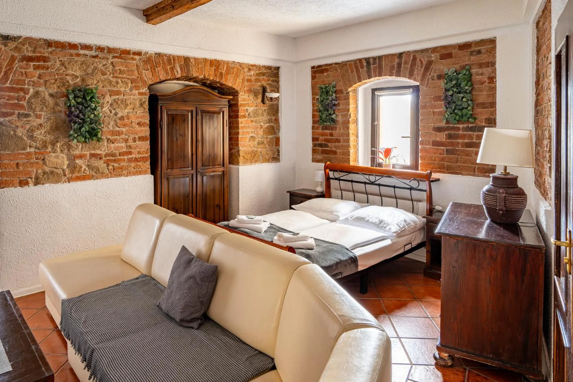 Bed in Great Polonia Jelenia Góra City Center