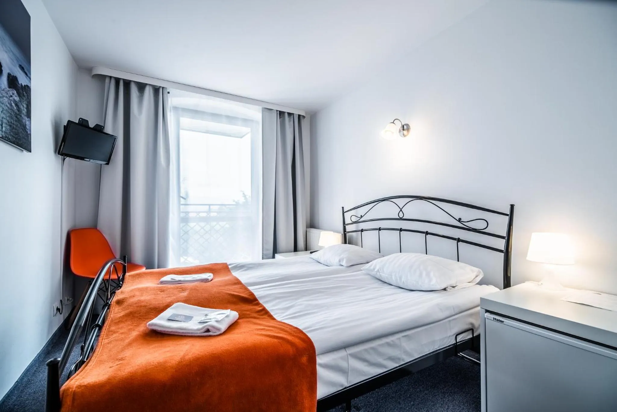 Bed in Great Polonia Jelenia Góra City Center